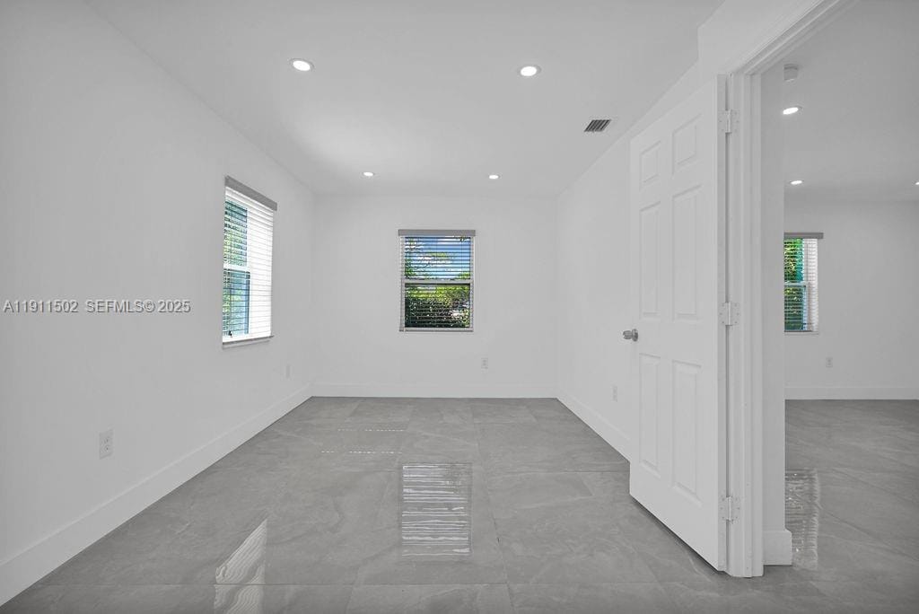 17961 NW 2nd Place, Miami Gardens, FL 33169 photo 15
