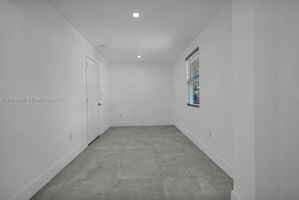 17961 NW 2nd Place, Miami Gardens, FL 33169 photo 3