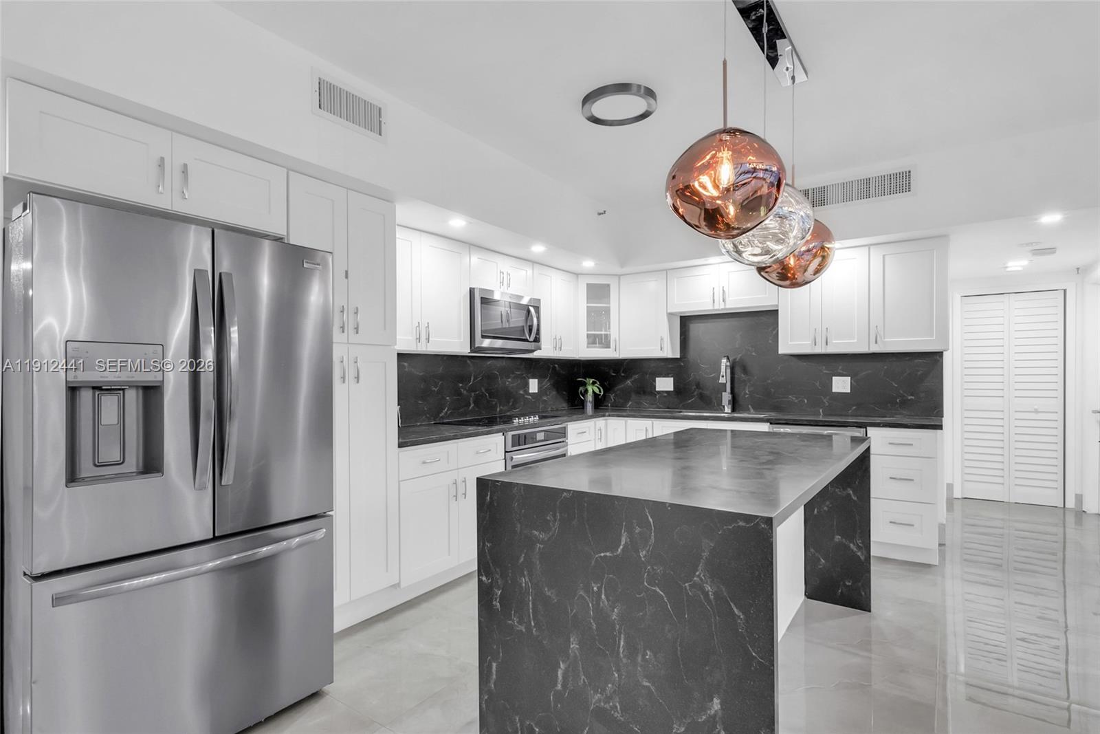 355 Poinciana Drive 1130, Sunny Isles Beach, FL 33160, Sunny Isles Beach