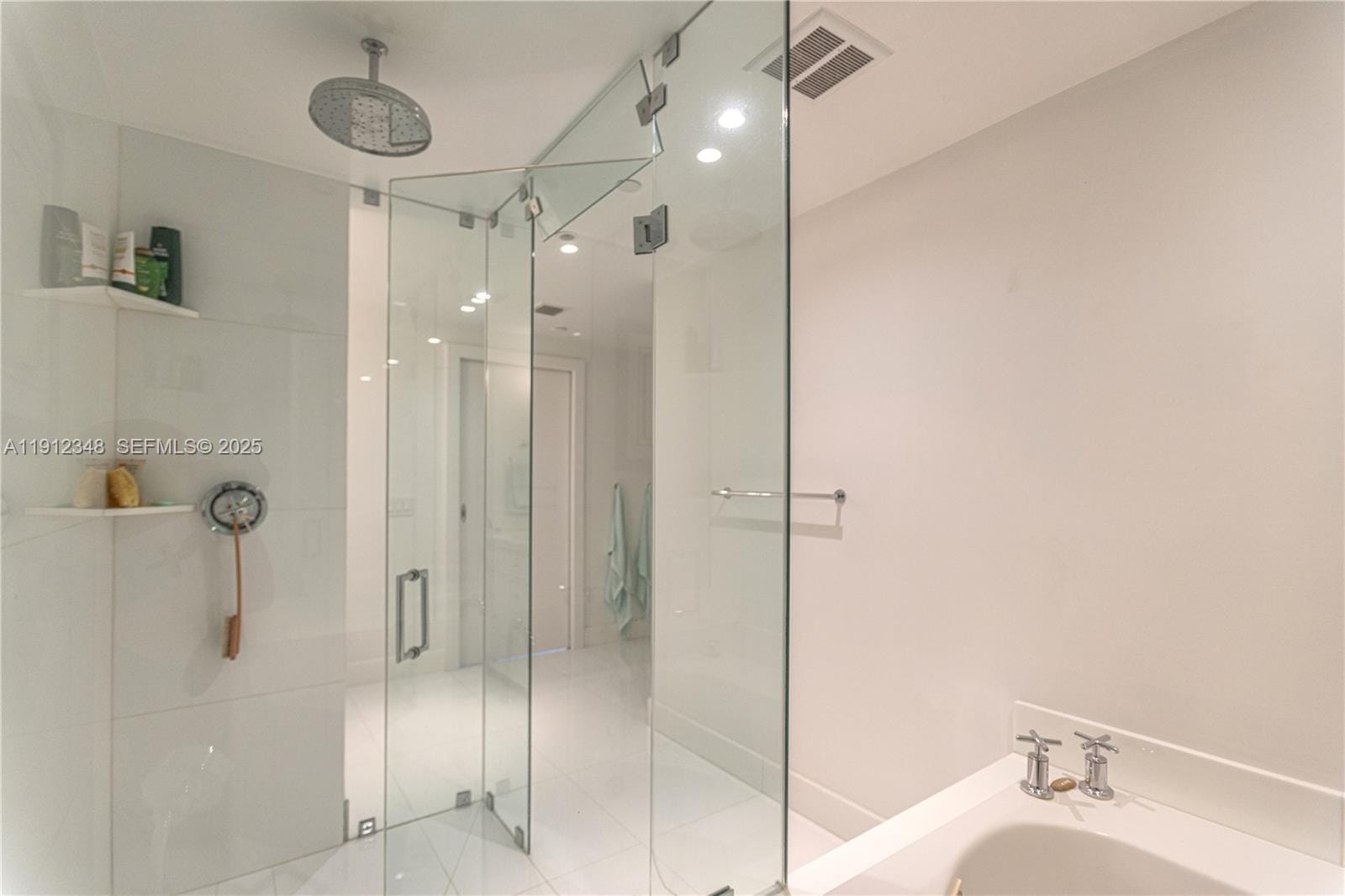 520 West Avenue 1102, Miami Beach, FL 33139 photo 22