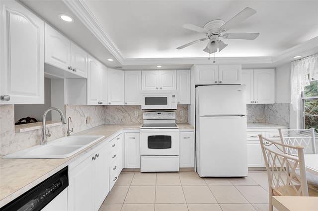 2302 Lucaya Lane O3, Coconut Creek, FL 33066