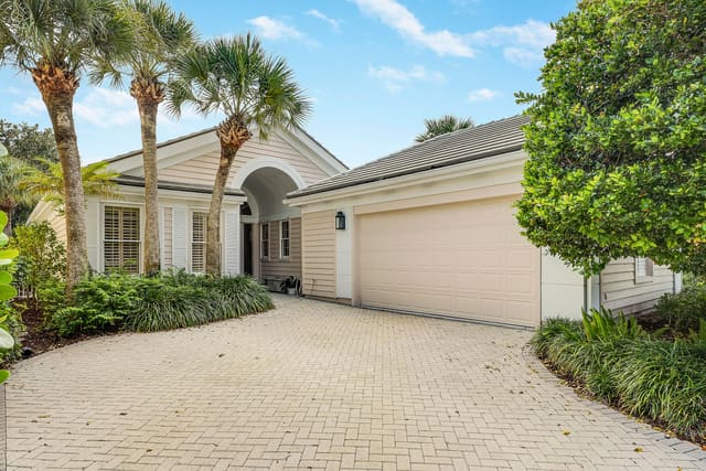 7164 SE Greenview Place, sold in Loblolly Pines, Hobe Sound, FL