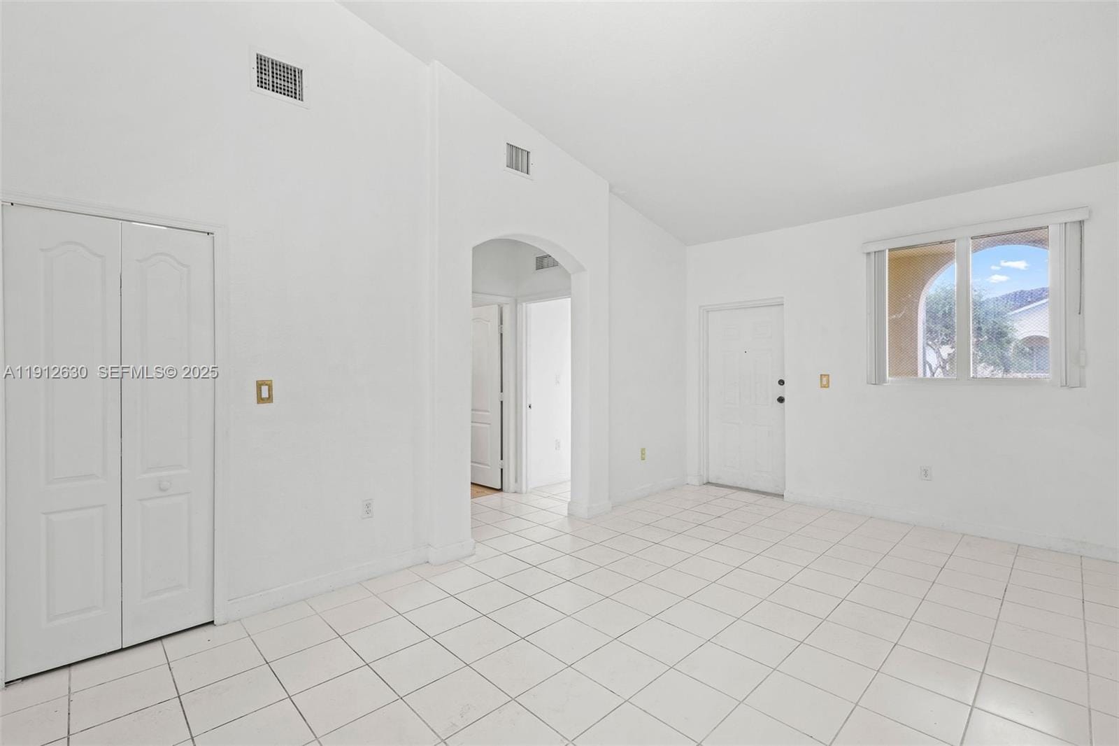 1658 SE 28th Court 200, Homestead, FL 33035 photo 4