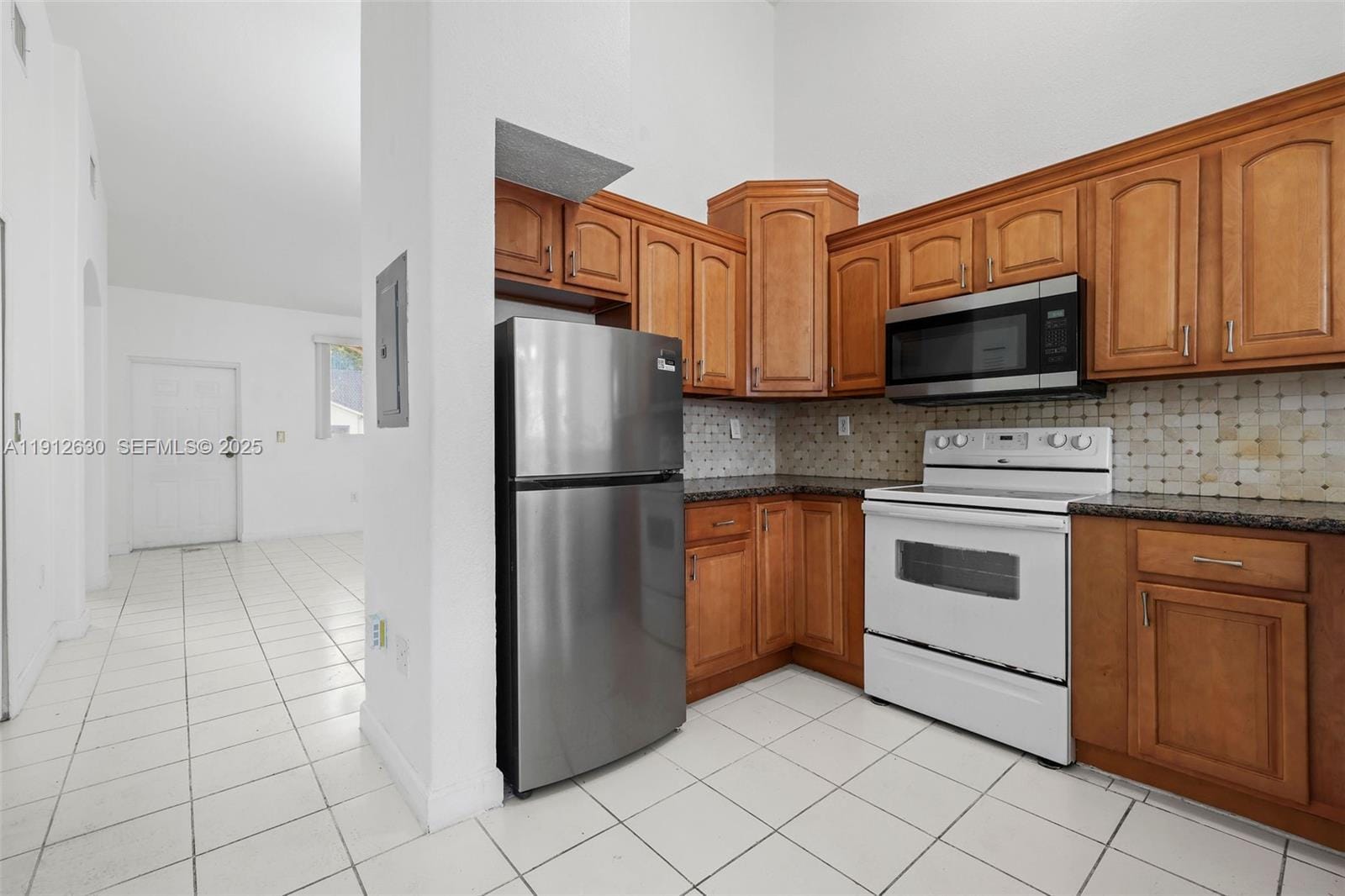 1658 SE 28th Court 200, Homestead, FL 33035 photo 8