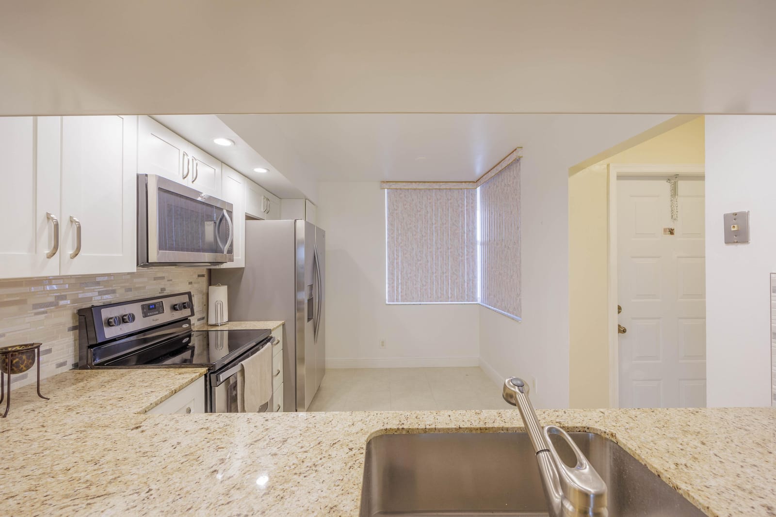 10422 NW 24th Place 408, Sunrise, FL 33322 photo 25