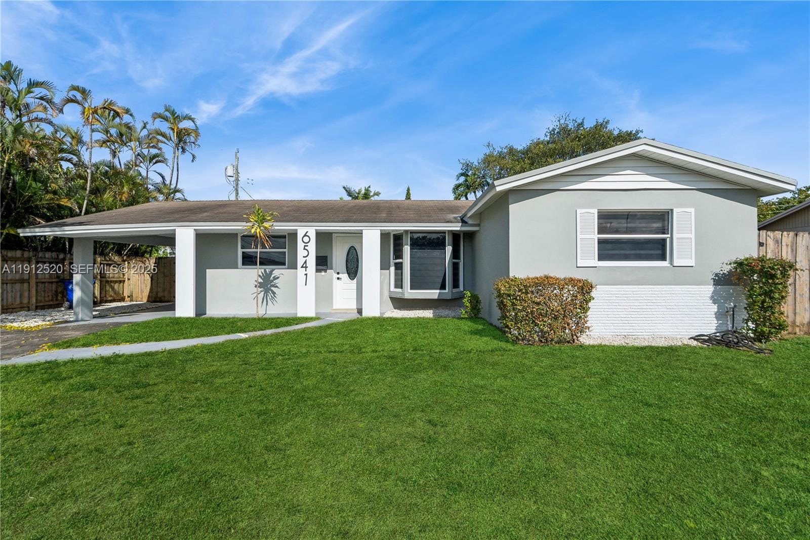 6541 NW 5th Street, Margate, FL 33063