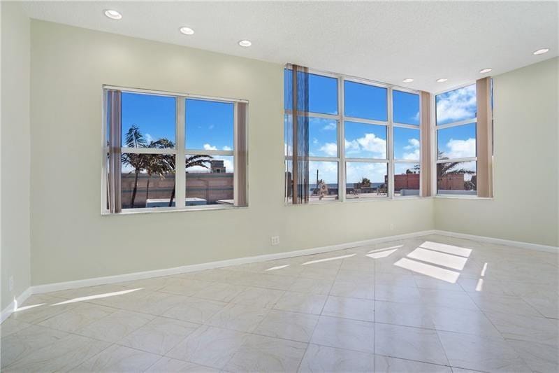 326 Harrison Street 302a — photo 3
