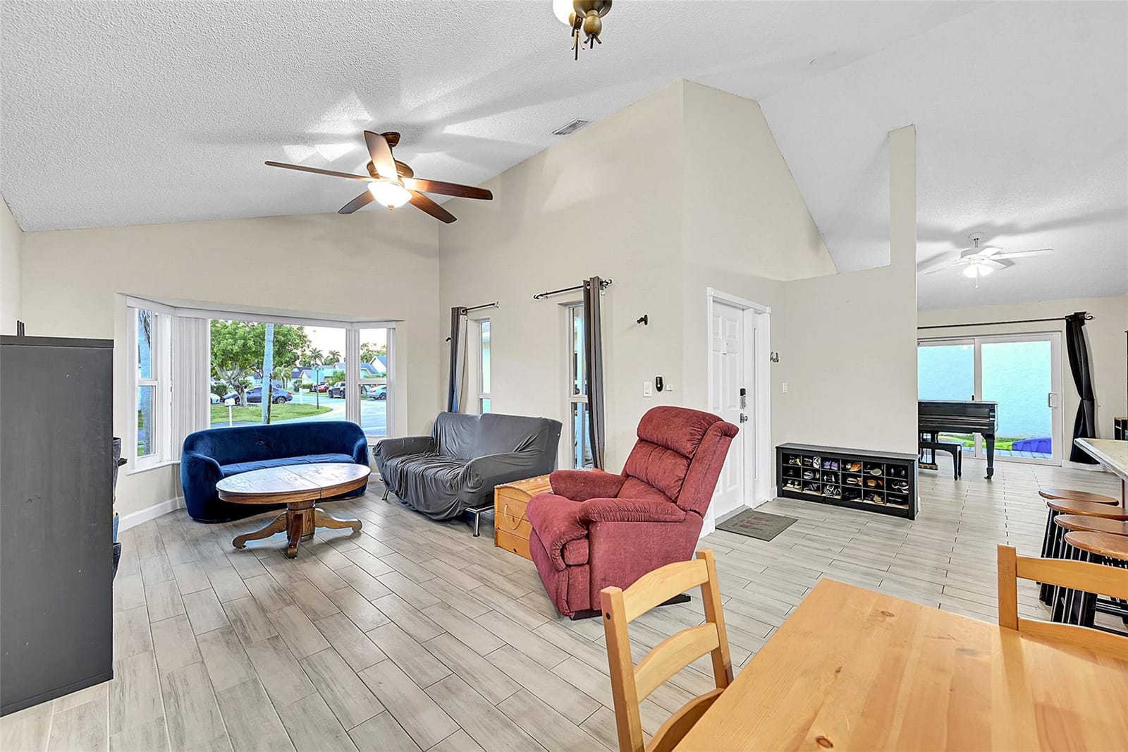 9941 NW 45th Street — photo 12