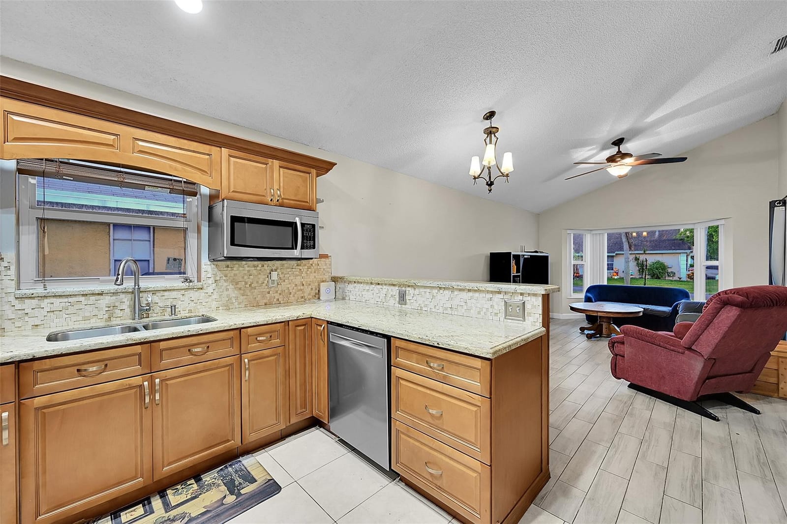 9941 NW 45th Street — photo 8