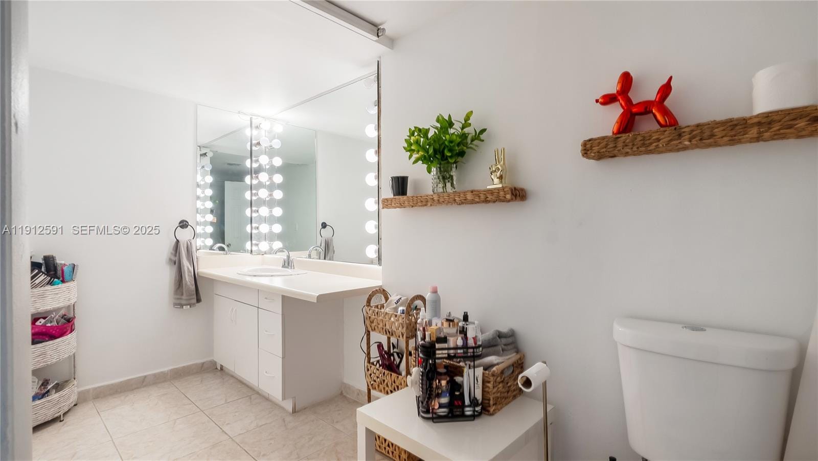 500 Bayview Drive 117, Sunny Isles Beach, FL 33160 photo 15