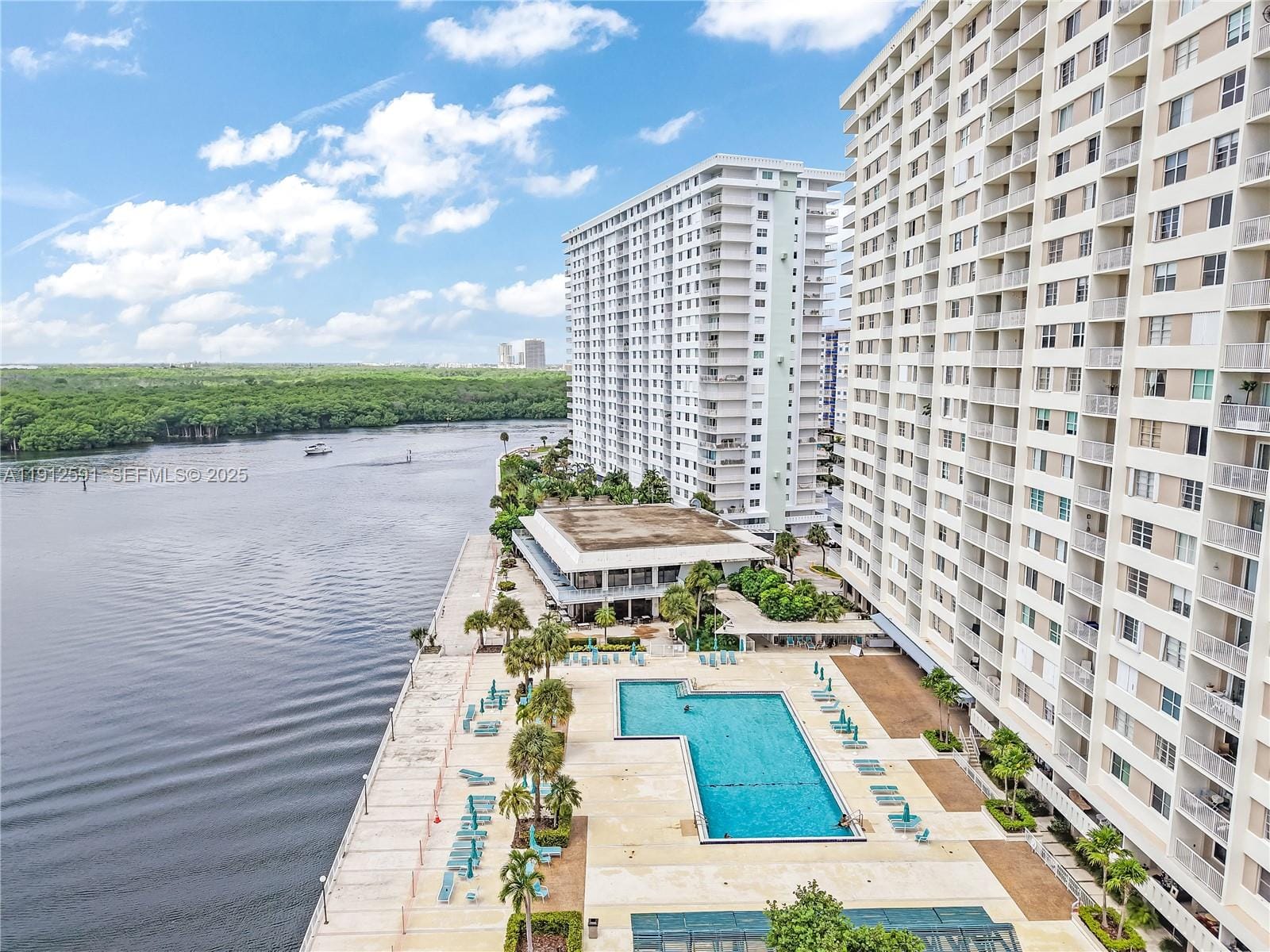 500 Bayview Drive 117, Sunny Isles Beach, FL 33160 photo 20