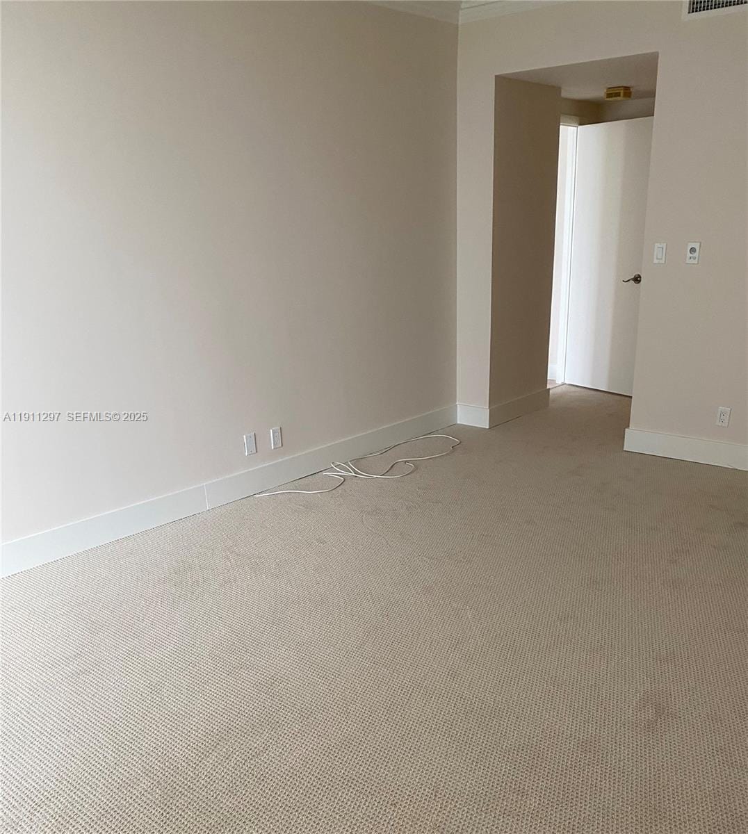 20281 E Country Club Drive 511, Aventura, FL 33180 photo 13