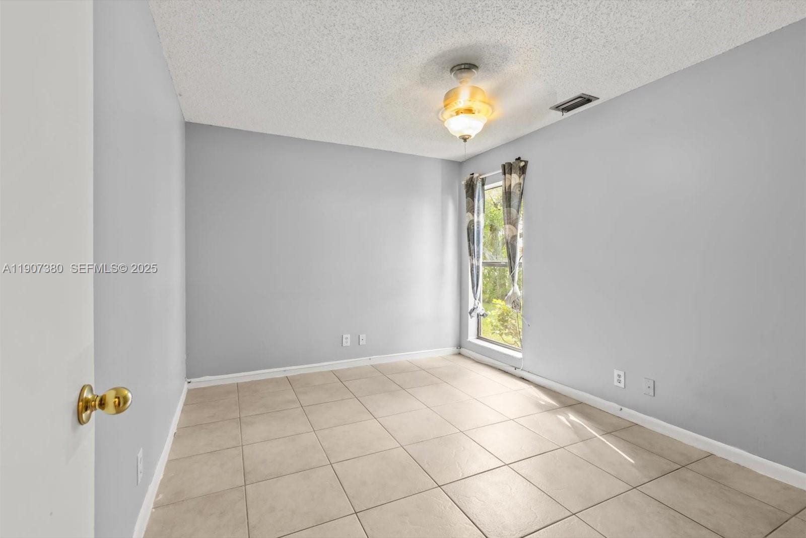 3502 Waterview Circle, Palm Springs, FL 33461 photo 23