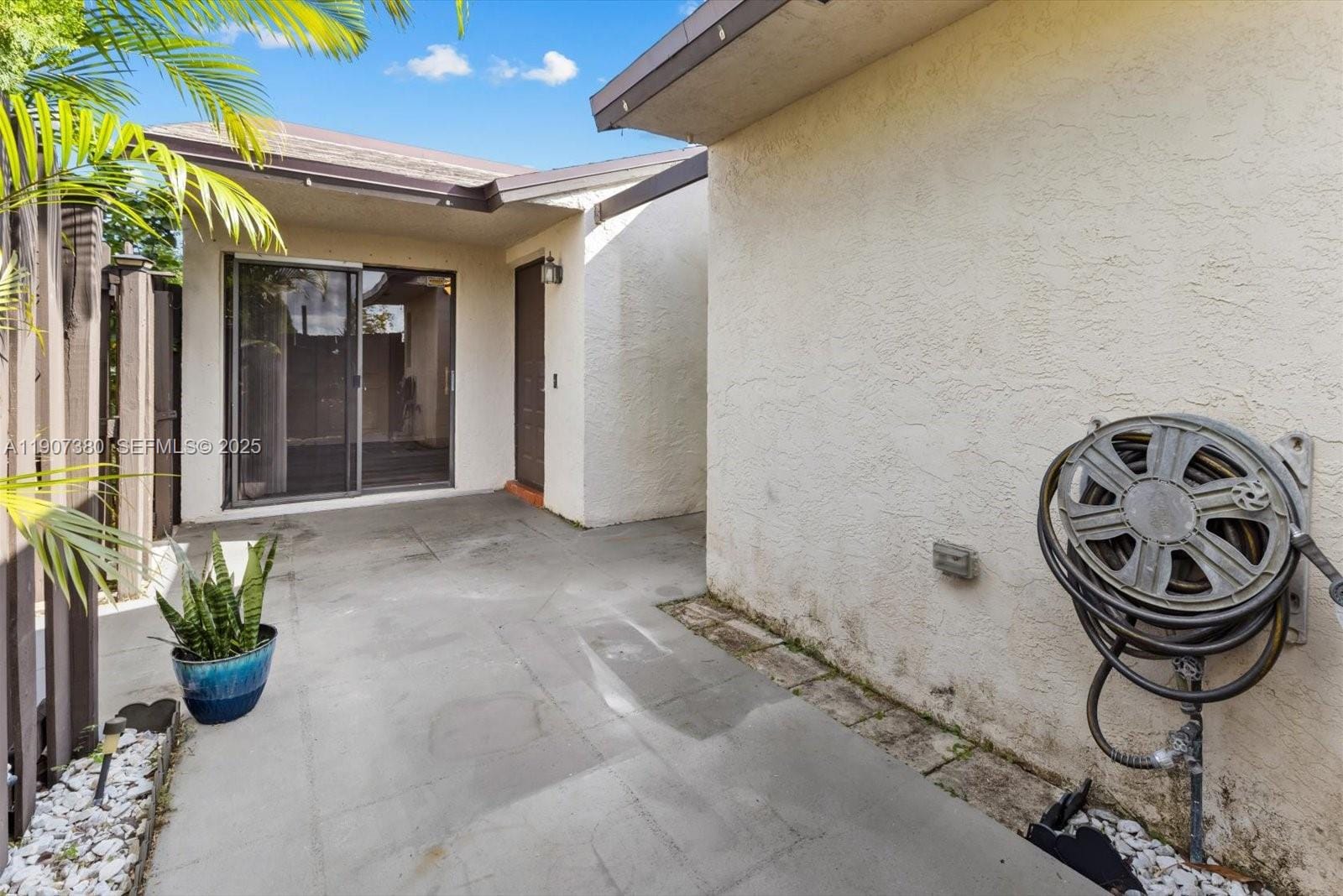 3502 Waterview Circle, Palm Springs, FL 33461 photo 4