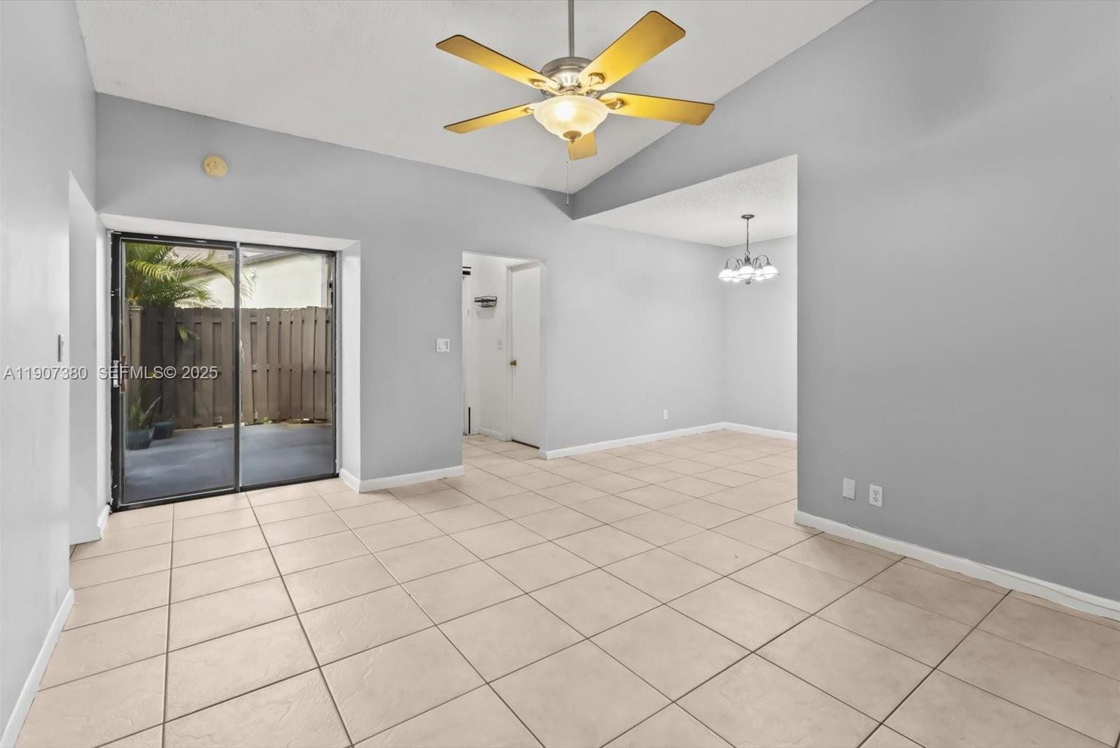 3502 Waterview Circle, Palm Springs, FL 33461 photo 8