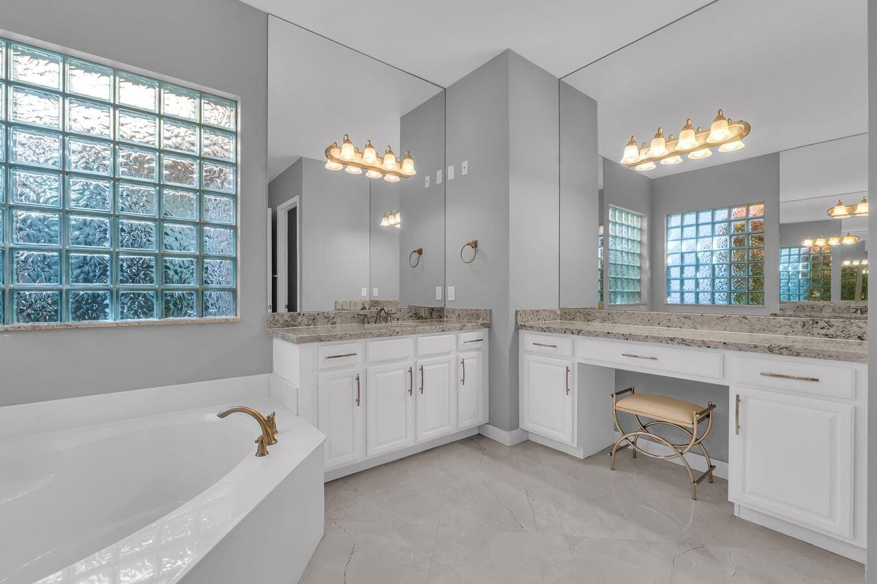 11453 Mantova Bay Circle, Boynton Beach, FL 33473 photo 22