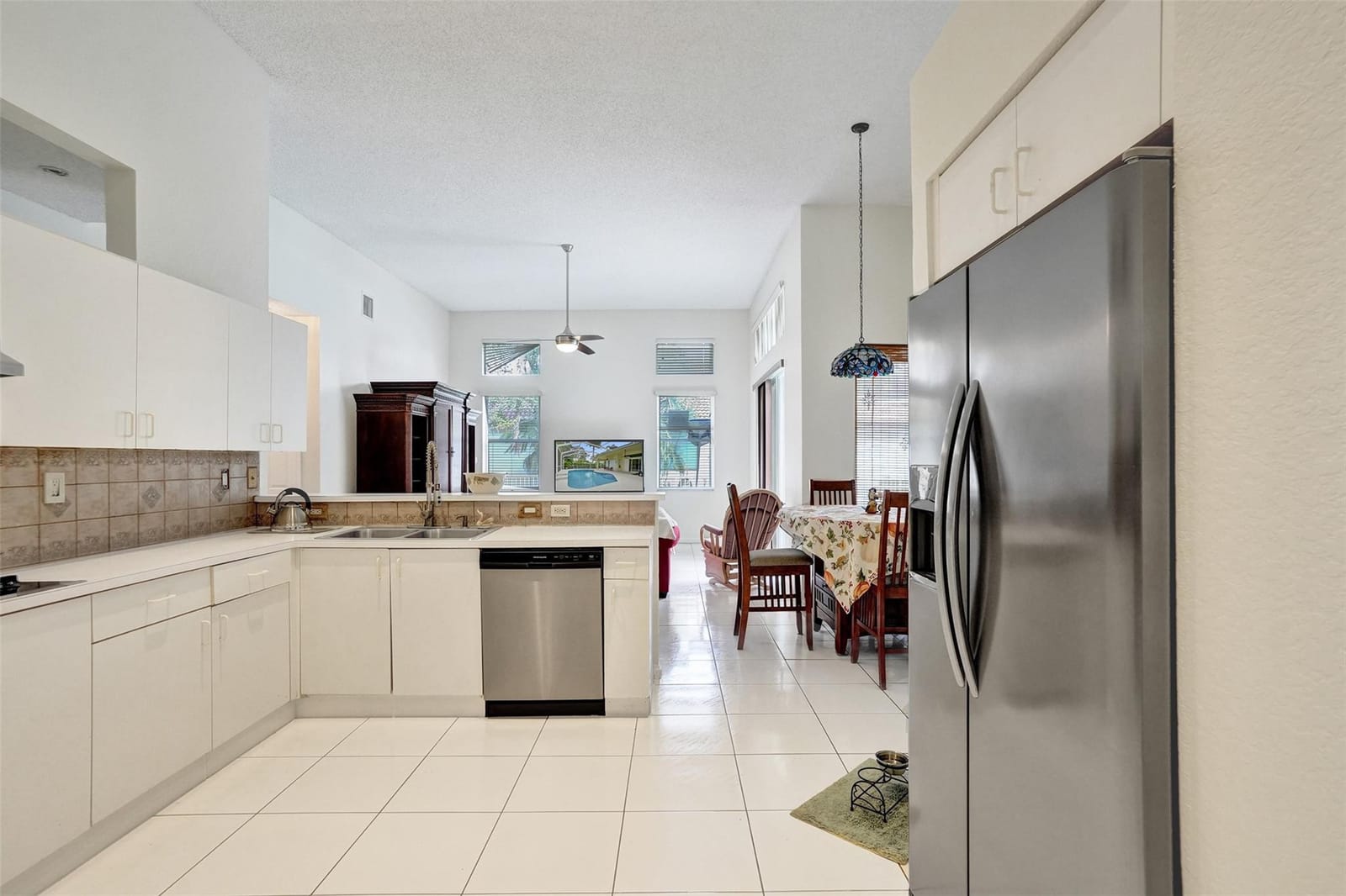 6411 NW 41st Street — photo 12