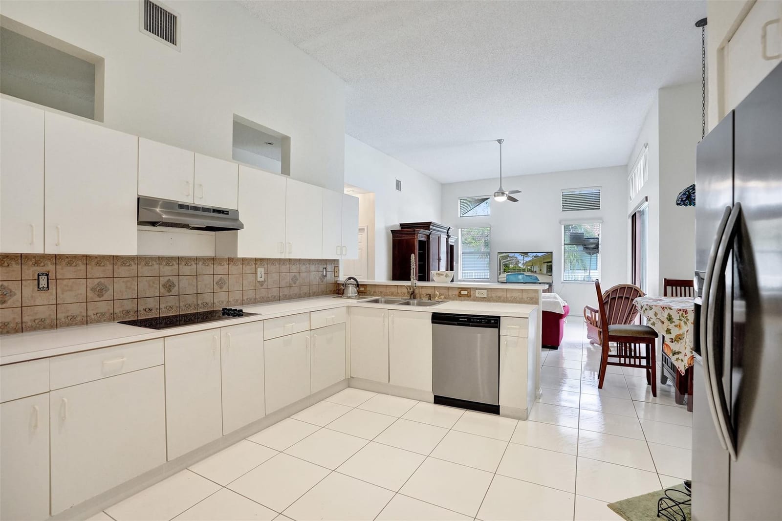 6411 NW 41st Street, Coral Springs, FL 33067 photo 13