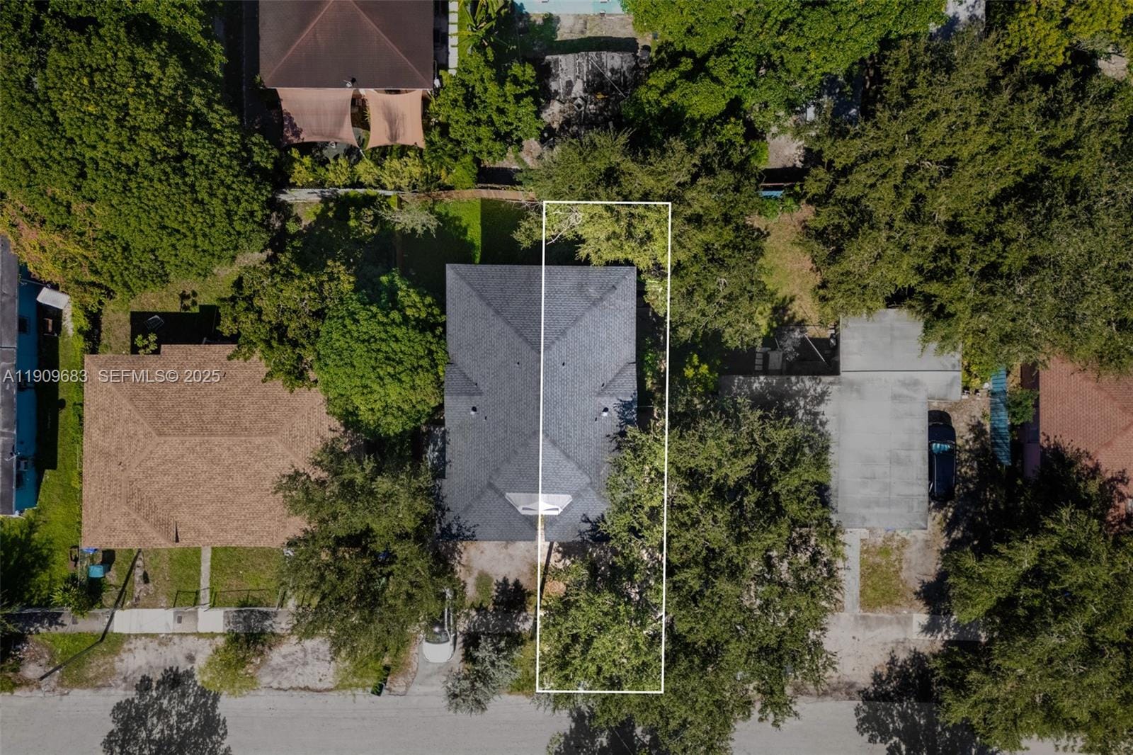 53 NW 68th Terrace, Miami, FL 33150 photo 24