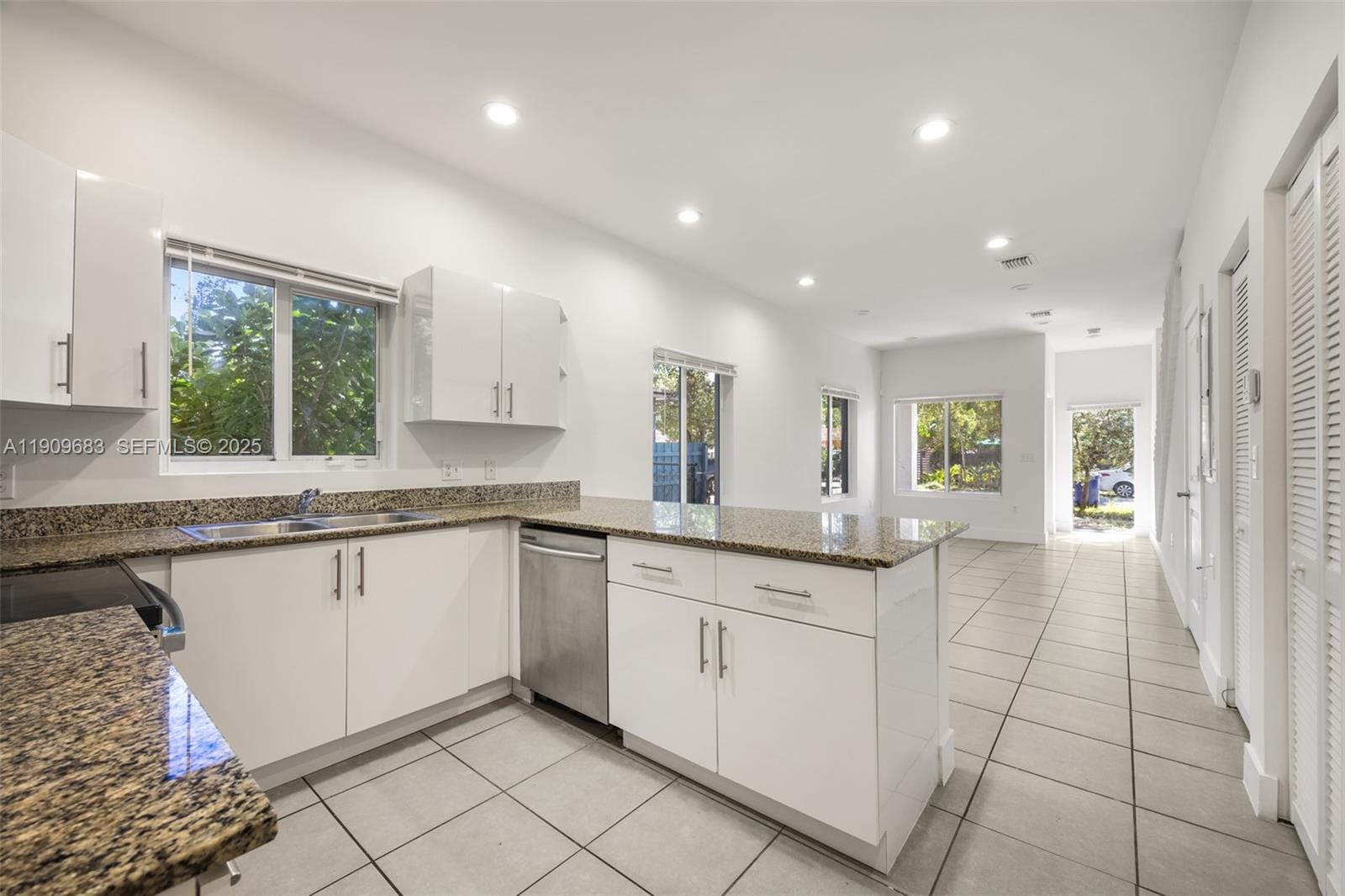 53 NW 68th Terrace, Miami, FL 33150 photo 10