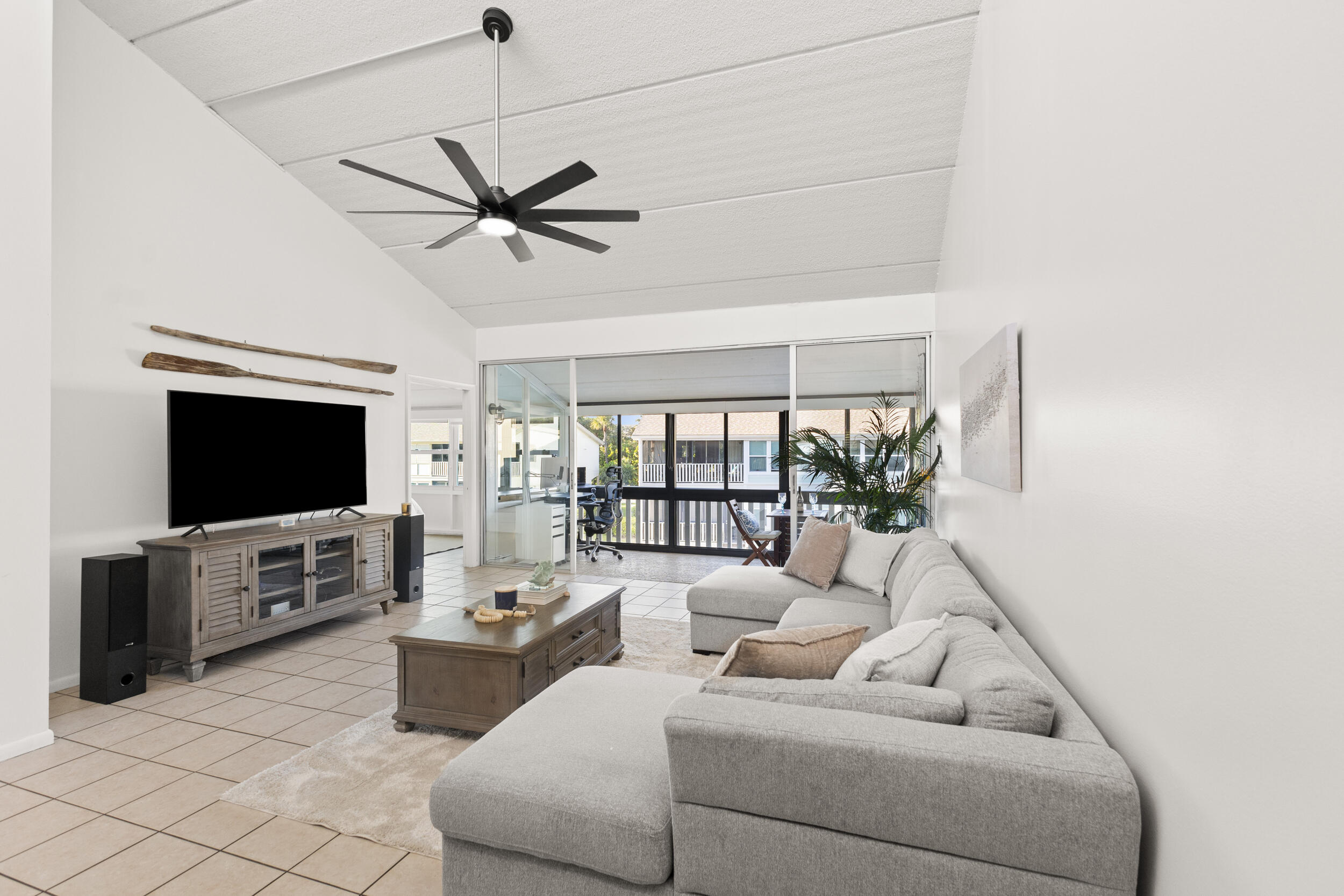 1456 NE Ocean Boulevard 9-202, Stuart, FL 34996 photo 2