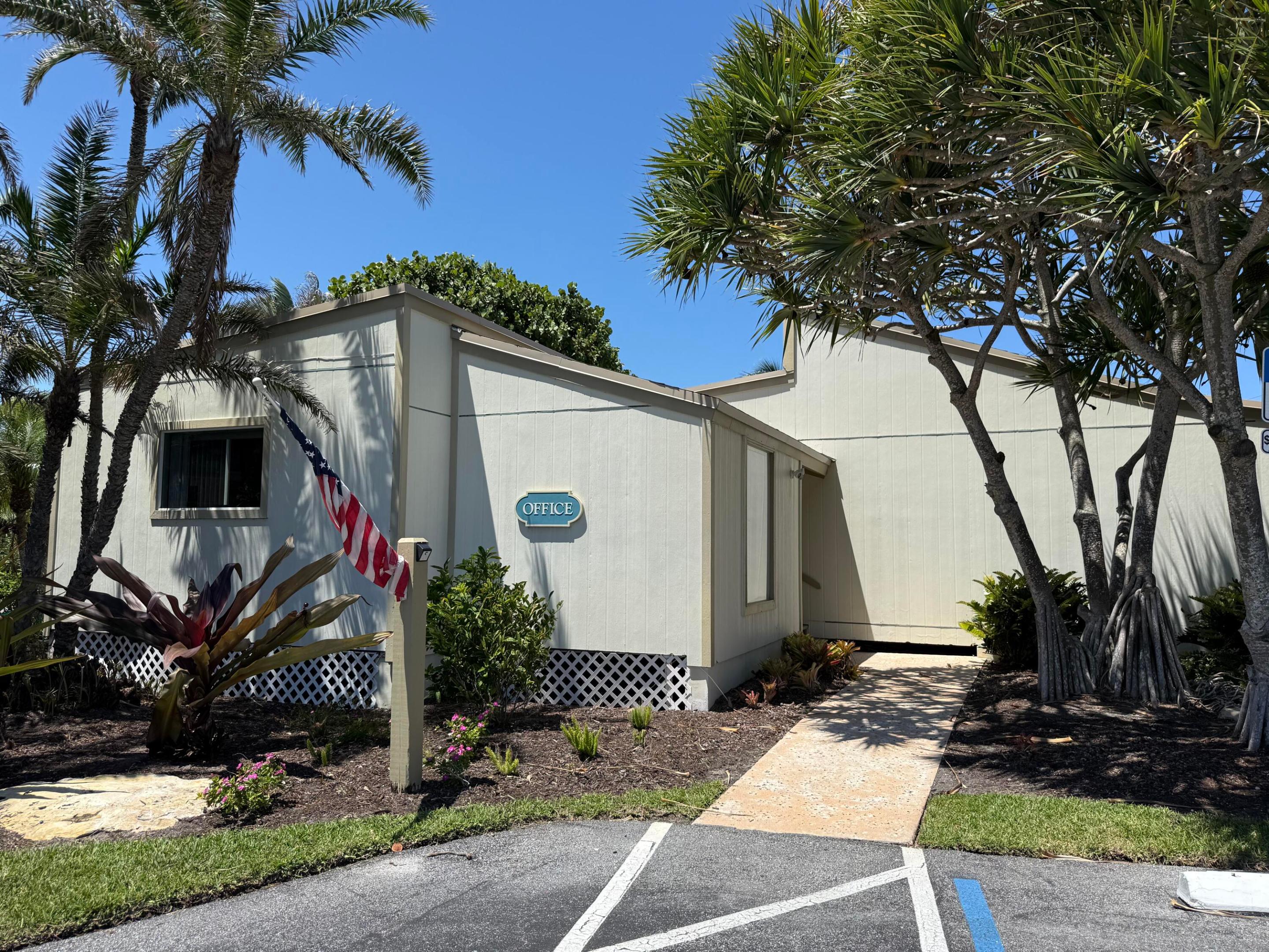 1456 NE Ocean Boulevard 9-202, Stuart, FL 34996 photo 25