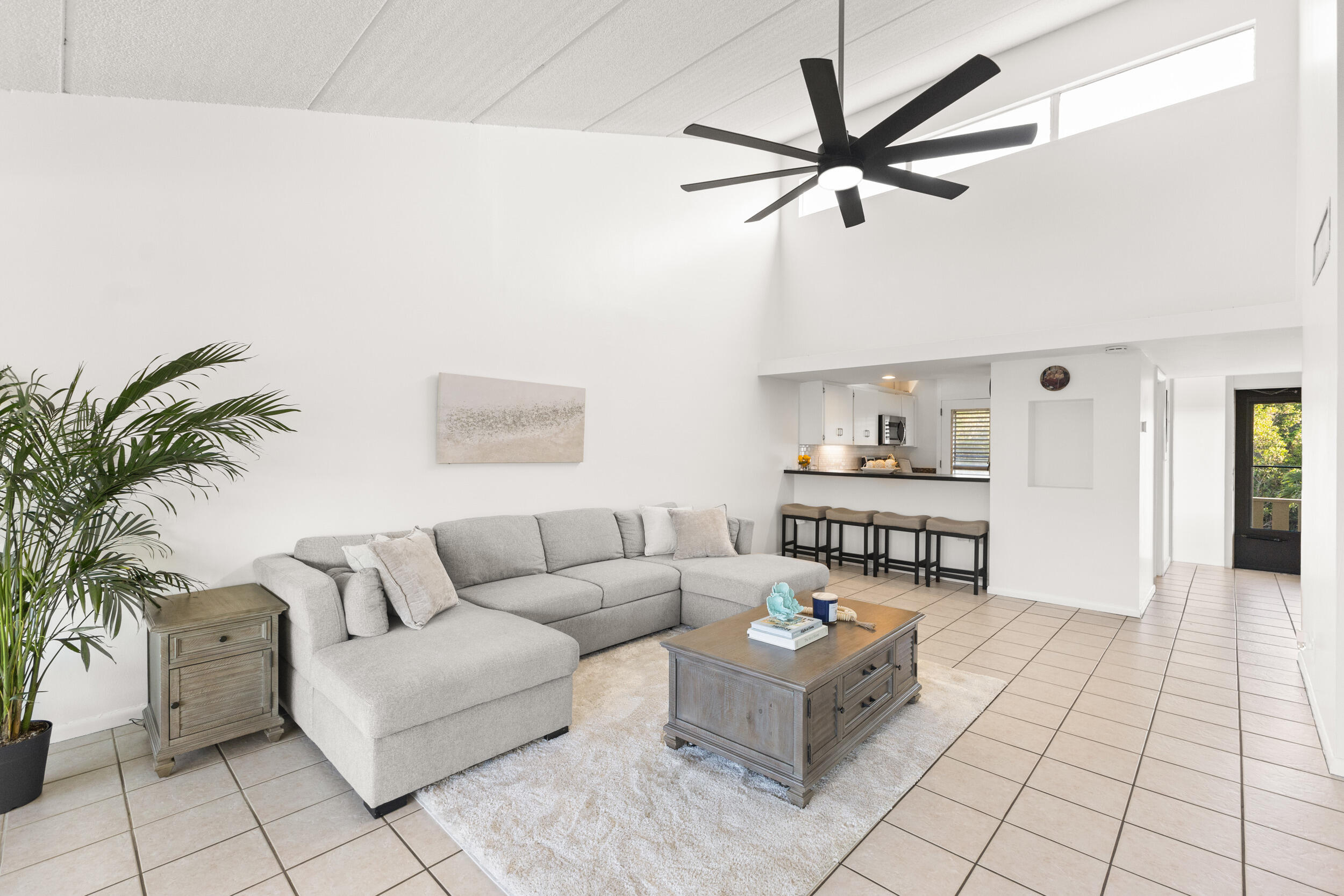 1456 NE Ocean Boulevard 9-202, Stuart, FL 34996 photo 5