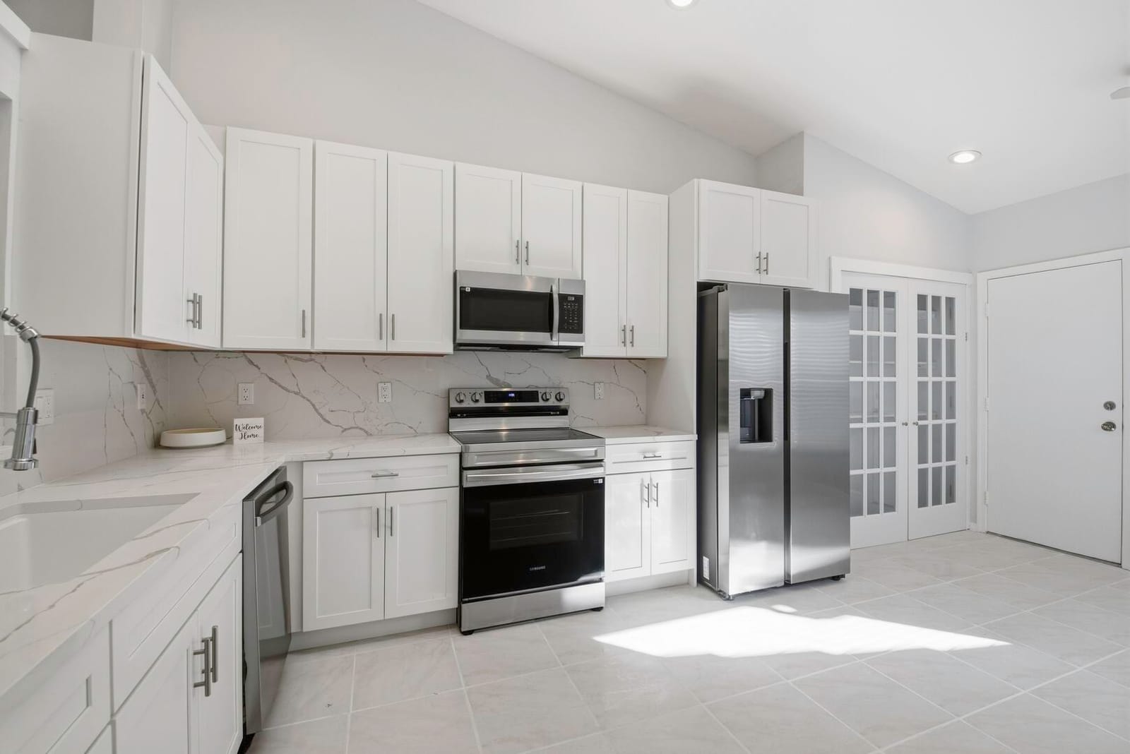 7617 Island Breeze Terrace — photo 5