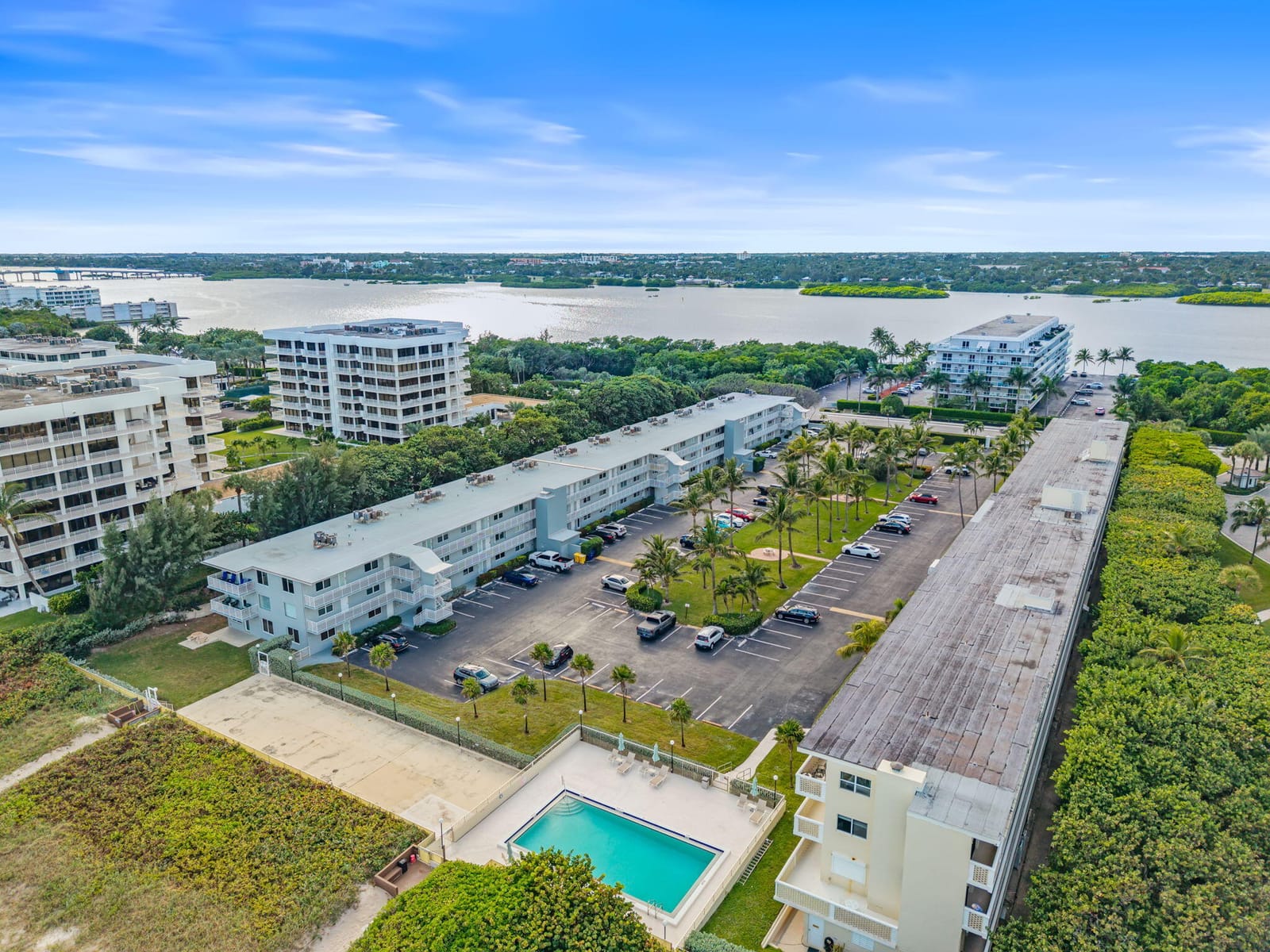 2565 S Ocean Boulevard 108, Palm Beach, FL 33480 photo 21