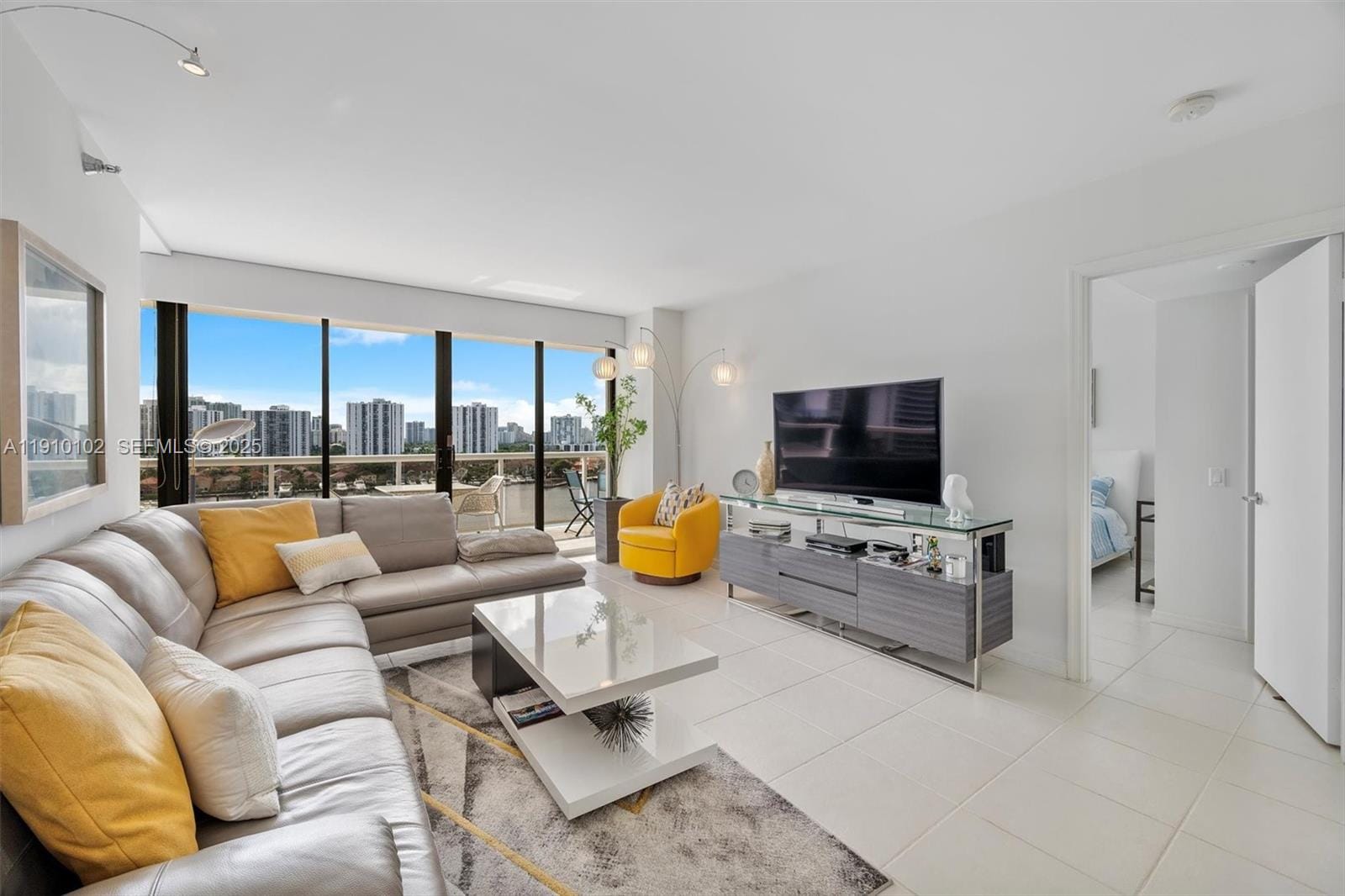 3640 Yacht Club Drive 1107, Aventura, FL 33180 photo 3