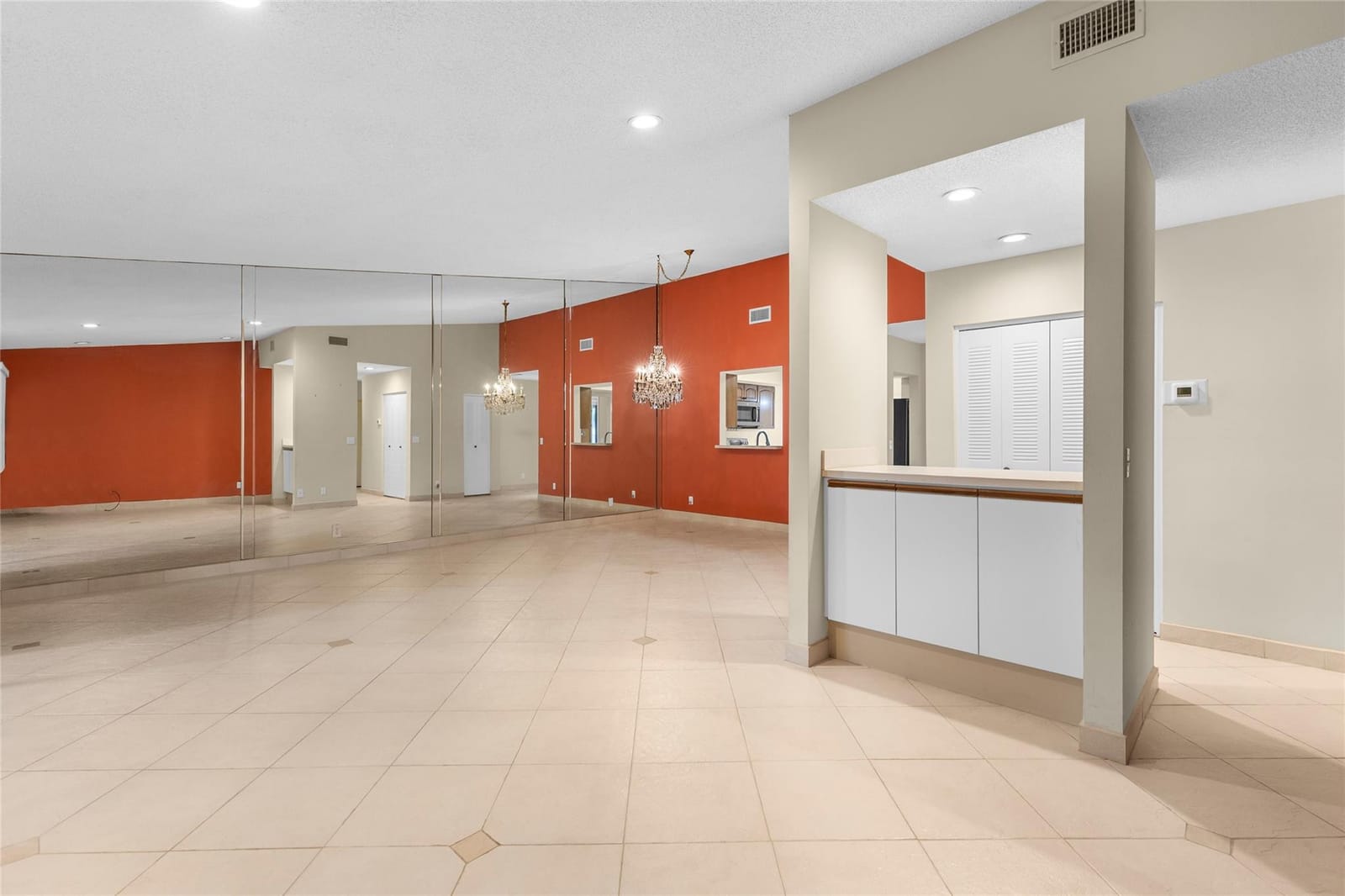10971 Lake Front Place 10971 — photo 11