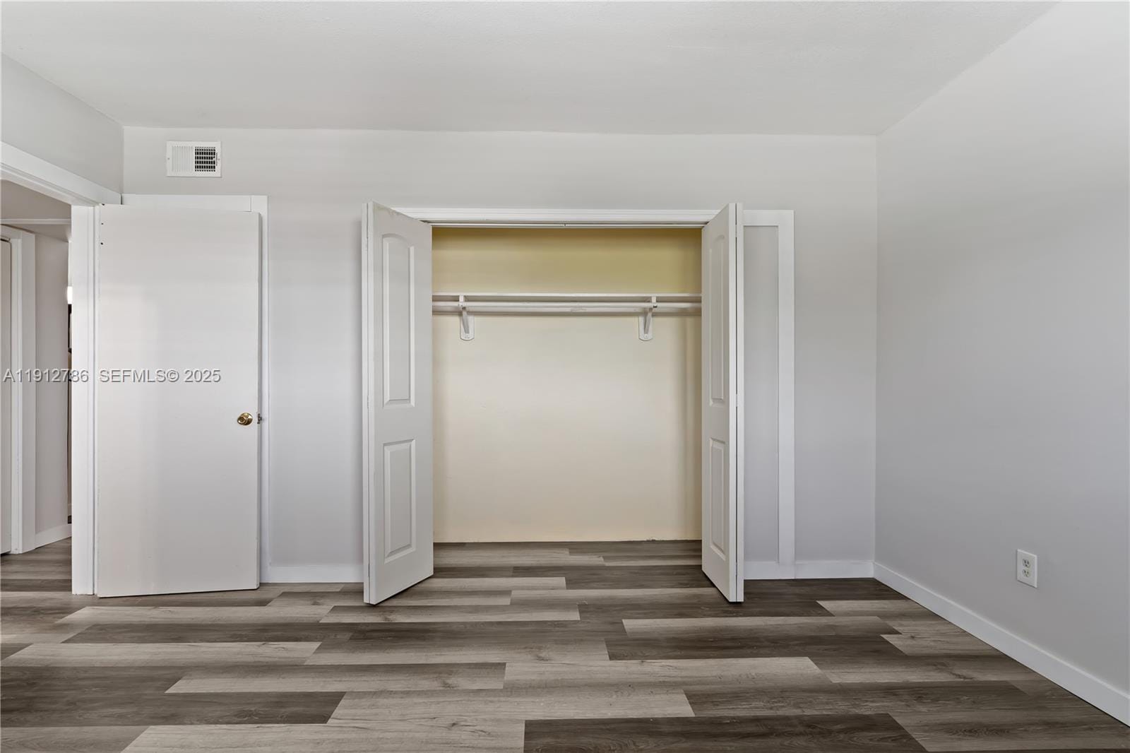 1420 Atlantic Shores Boulevard 340 — photo 11