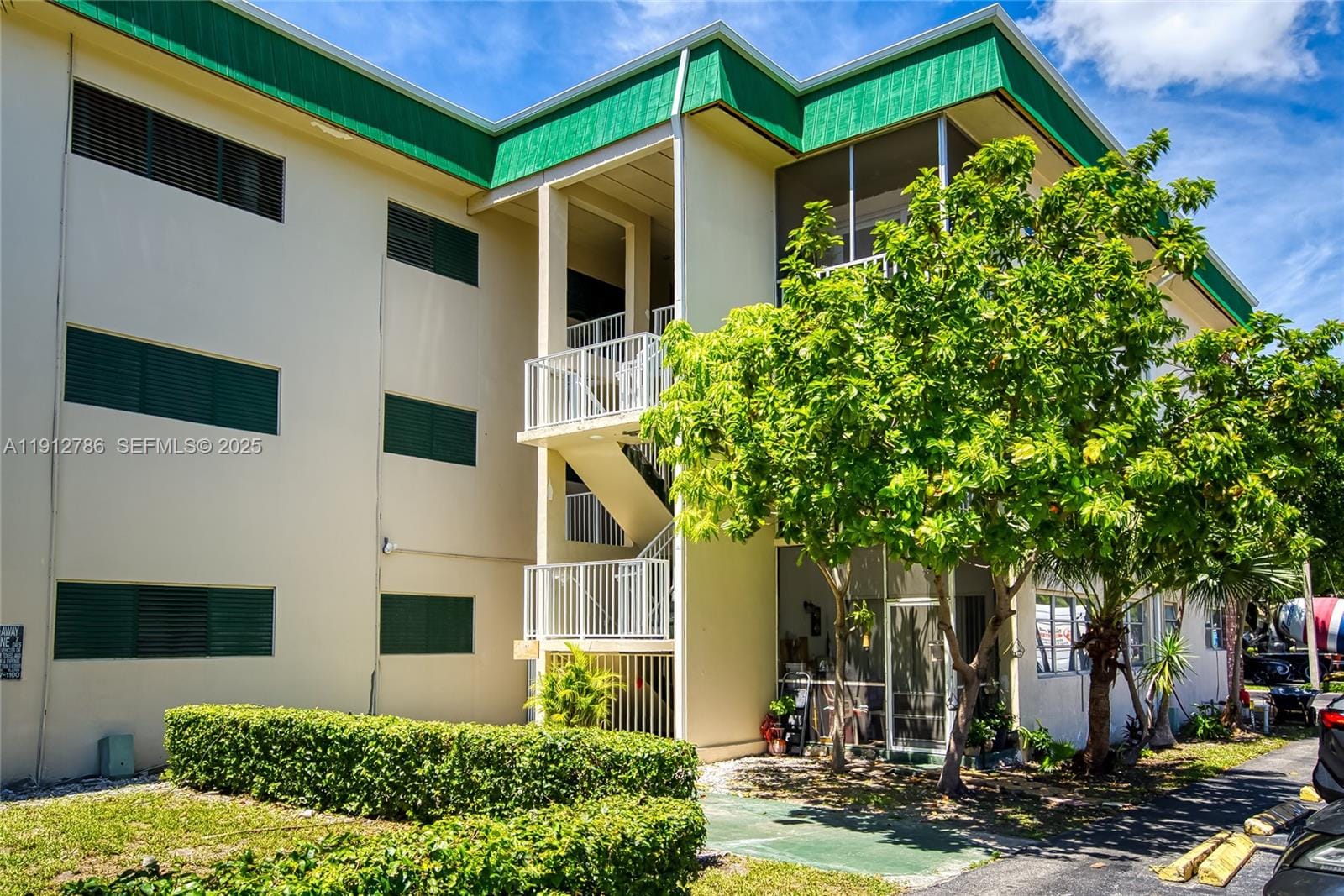 1420 Atlantic Shores Boulevard 340, Hallandale Beach, FL 33009 photo 24