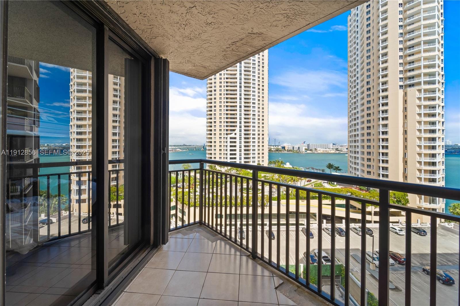 540 Brickell Key Drive 1406, Miami, FL 33131 photo 16