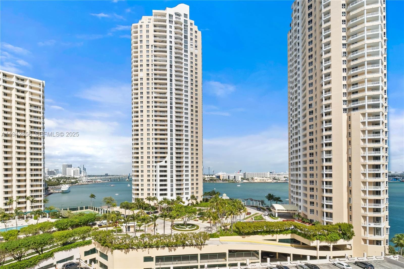 540 Brickell Key Drive 1406, Miami, FL 33131 photo 3