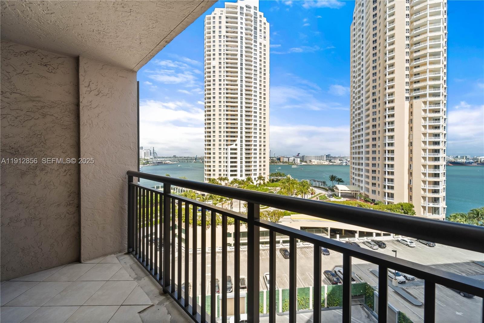 540 Brickell Key Drive 1406, Miami, FL 33131 photo 4