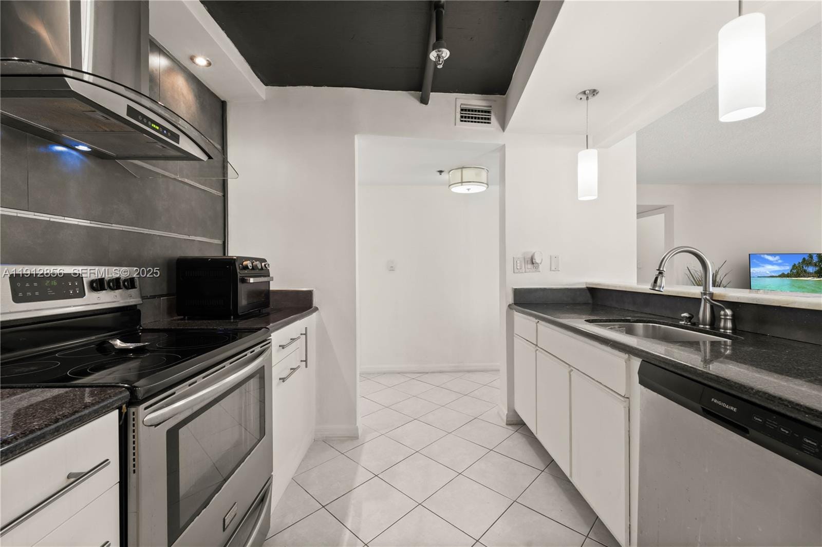 540 Brickell Key Drive 1406, Miami, FL 33131 photo 8