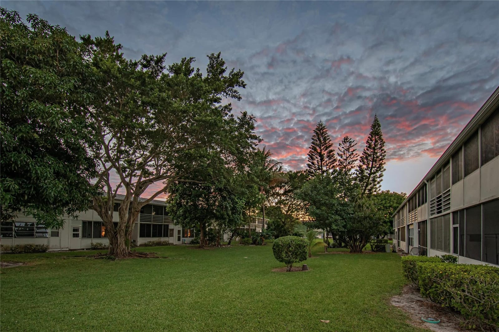 235 Kent 235, West Palm Beach, FL 33417 photo 25