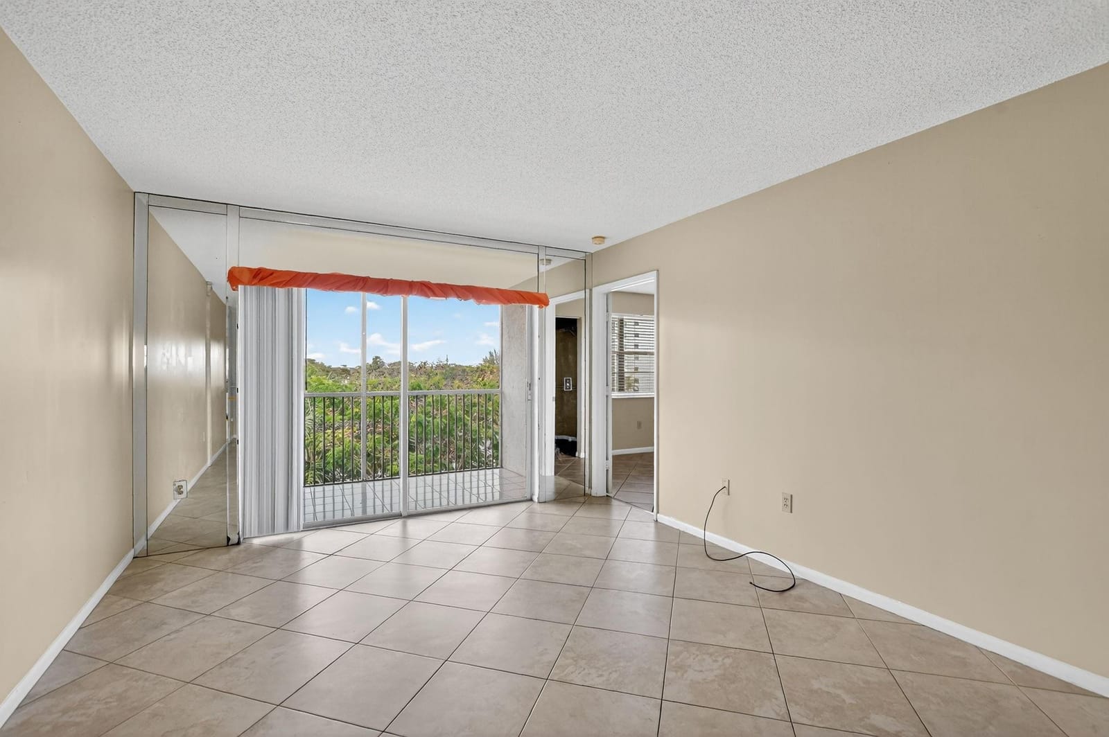 2236 N Cypress Bend Drive 508 — photo 11