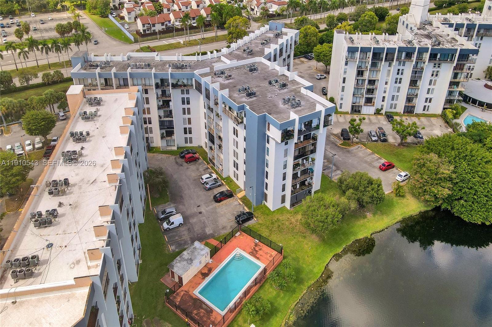 9686 Fontainebleau Boulevard 507, Miami, FL 33172 photo 21