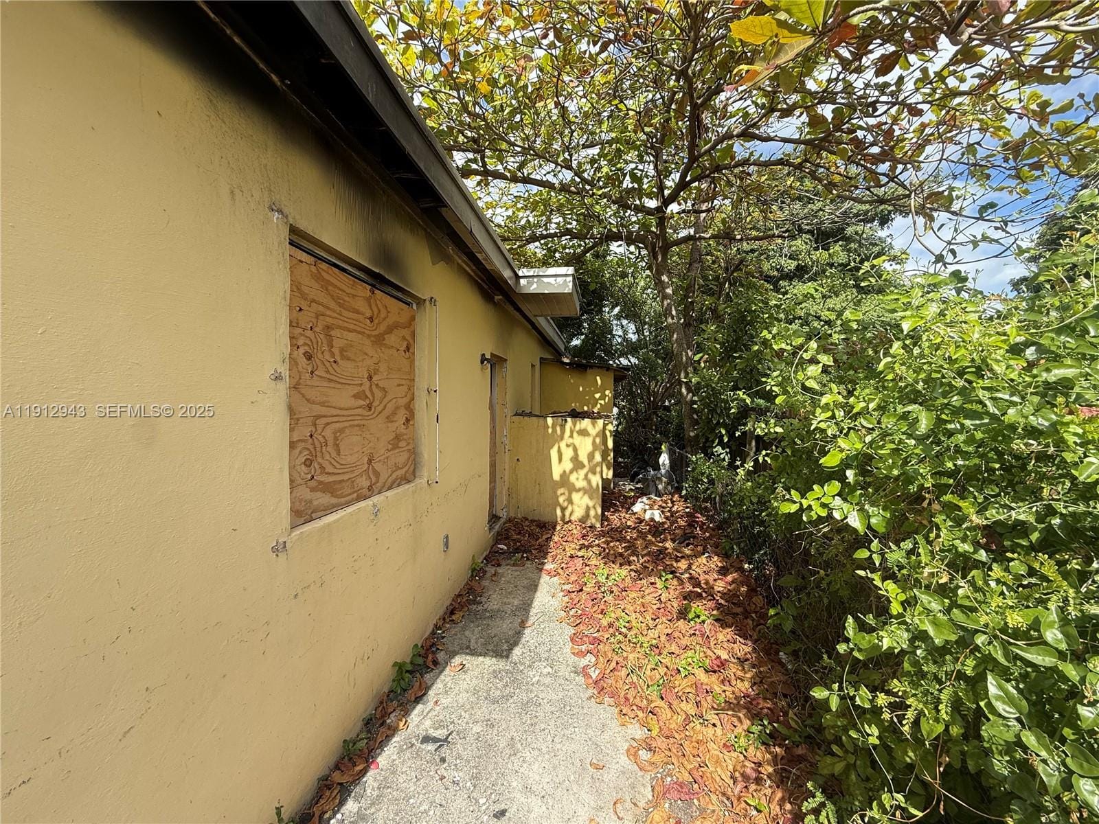 1865 NW 70th Street — photo 5