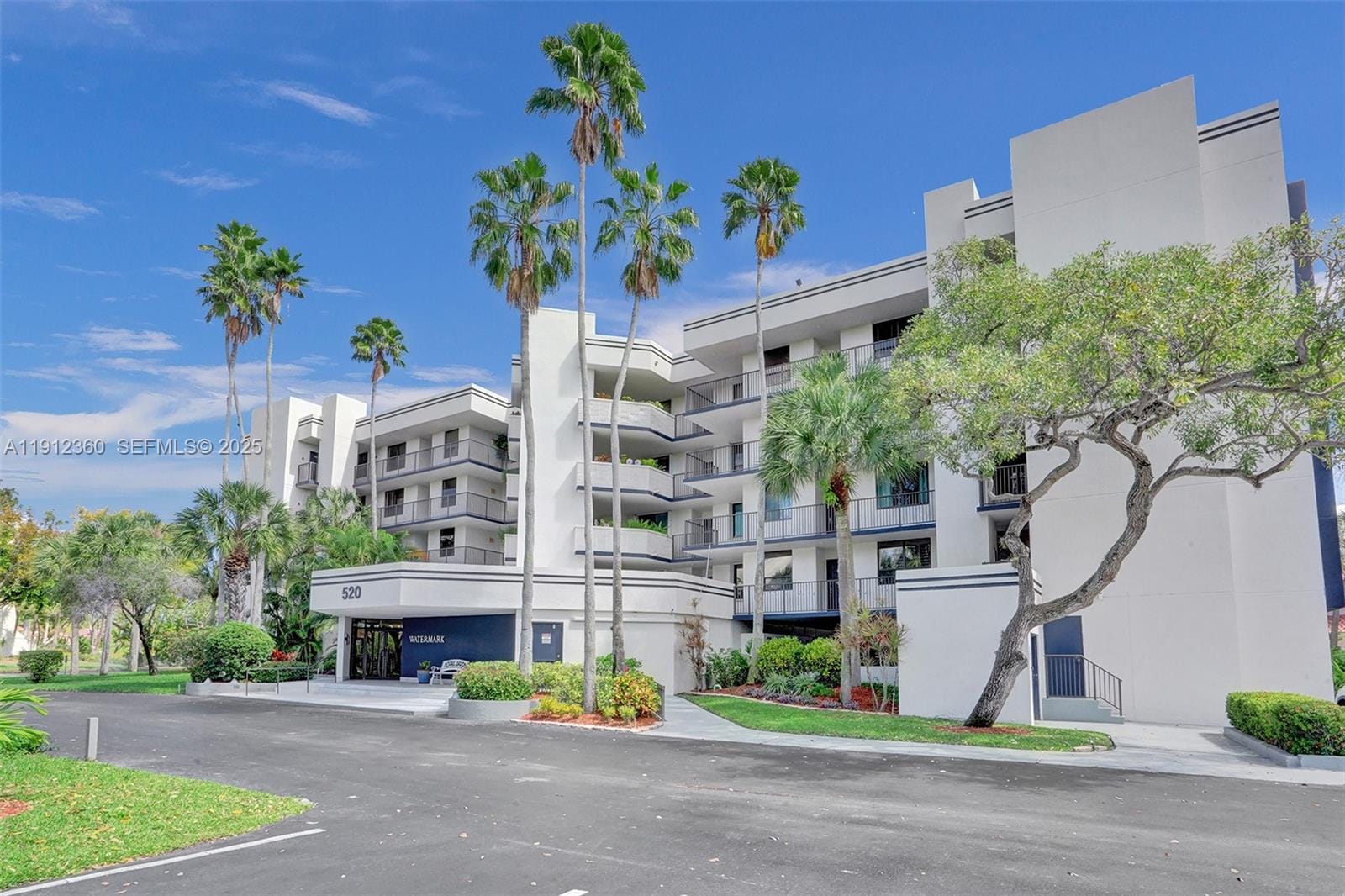 545 SE 12th Street 403, Dania Beach, FL 33004
