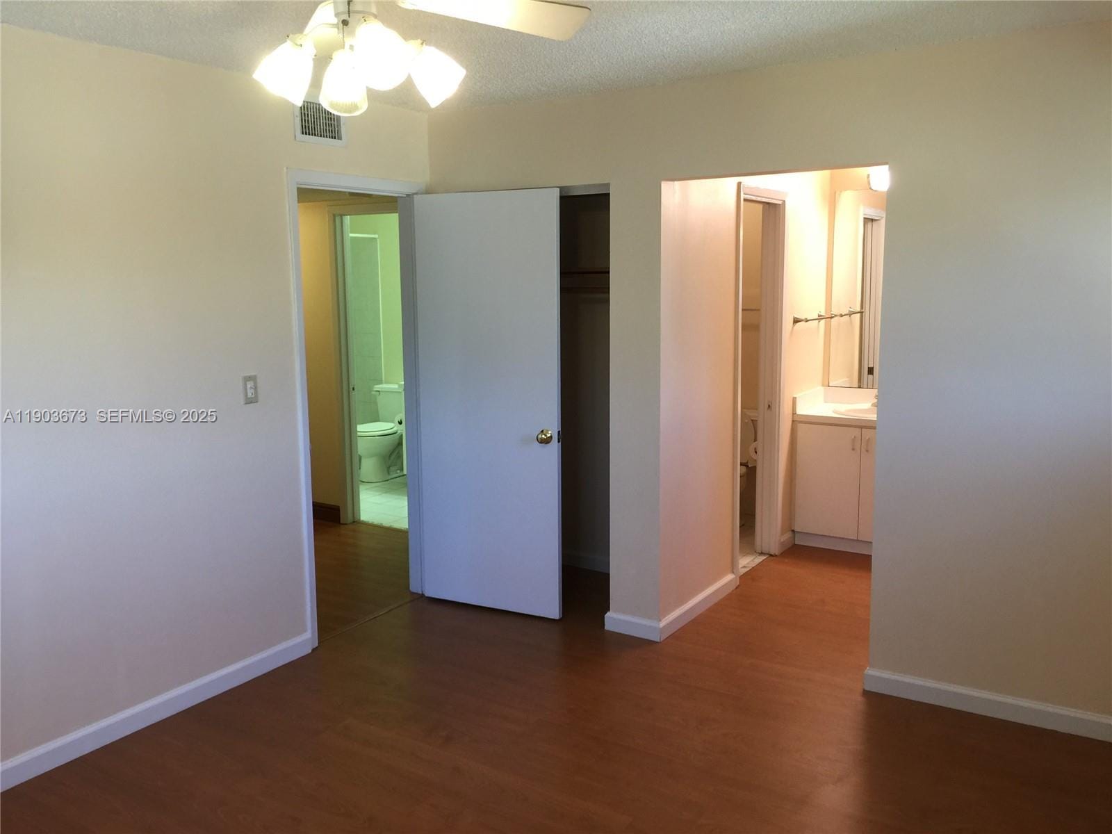 9719 Hammocks Boulevard 208J, Miami, FL 33196 photo 4