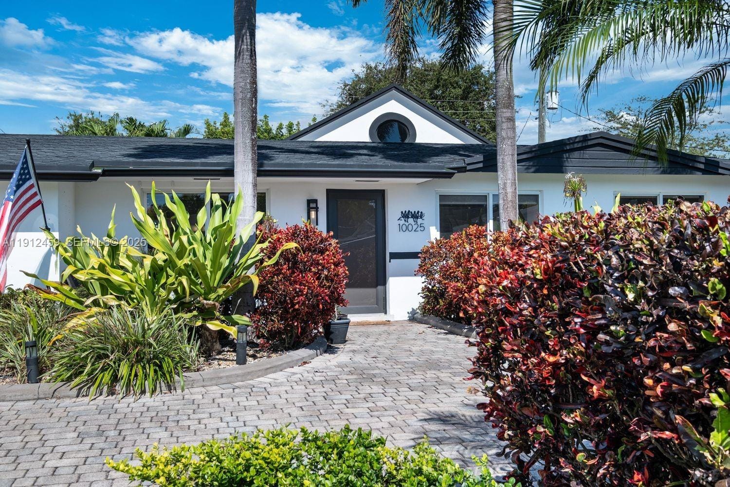 10025 SW 83rd Street, Miami, FL 33173 photo 2