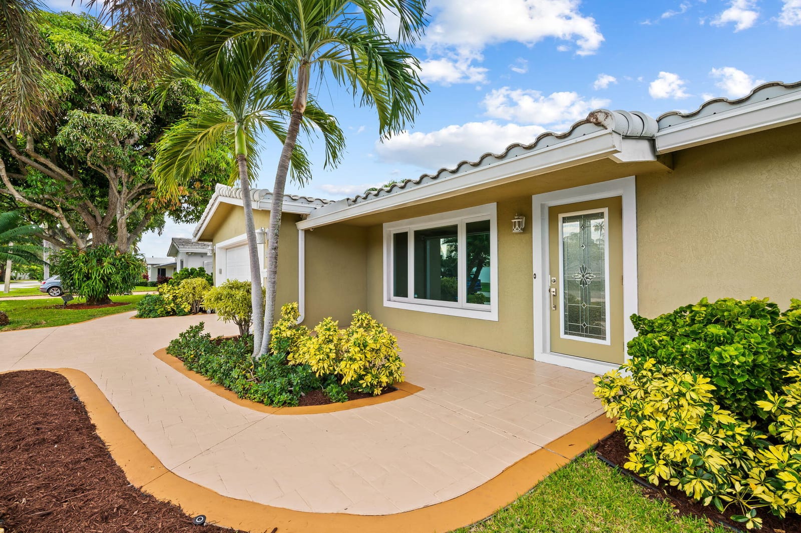 2041 NE 59th Street, Fort Lauderdale, FL 33308 photo 2