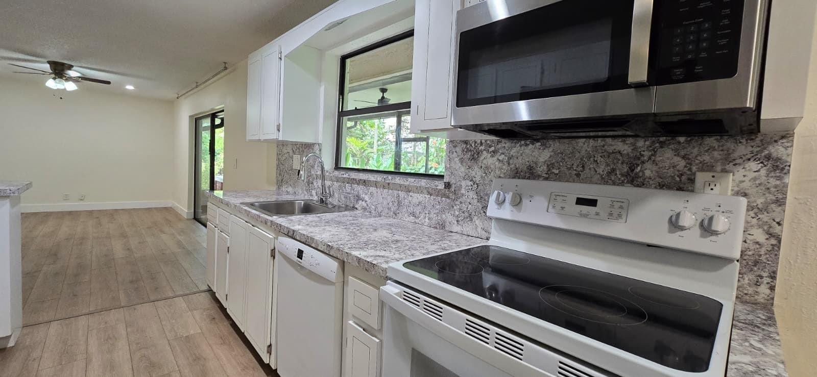 10188 SW 53rd Court — photo 7