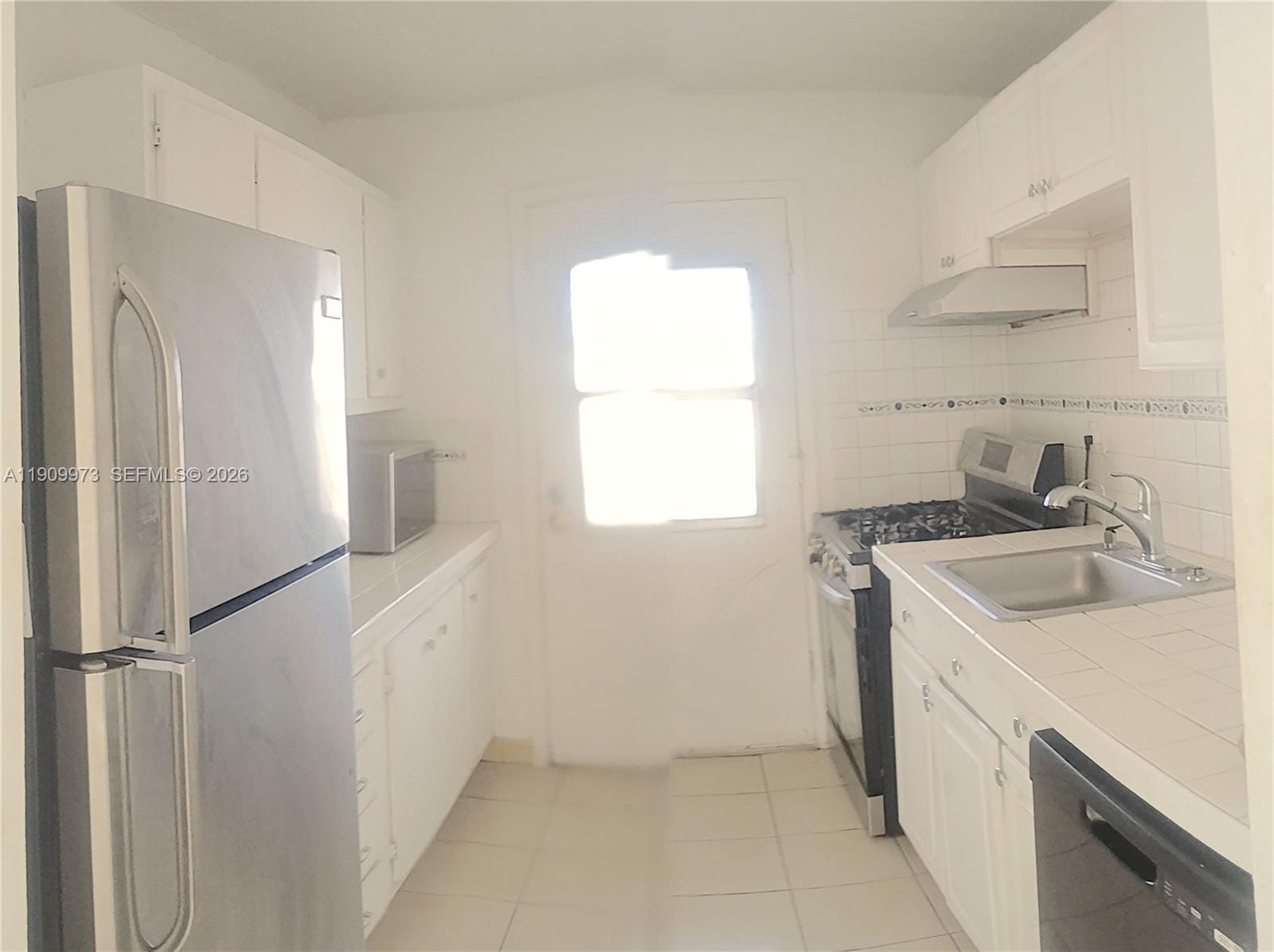 20120 NE 2nd Avenue W27, Miami Gardens, FL 33179 photo 24