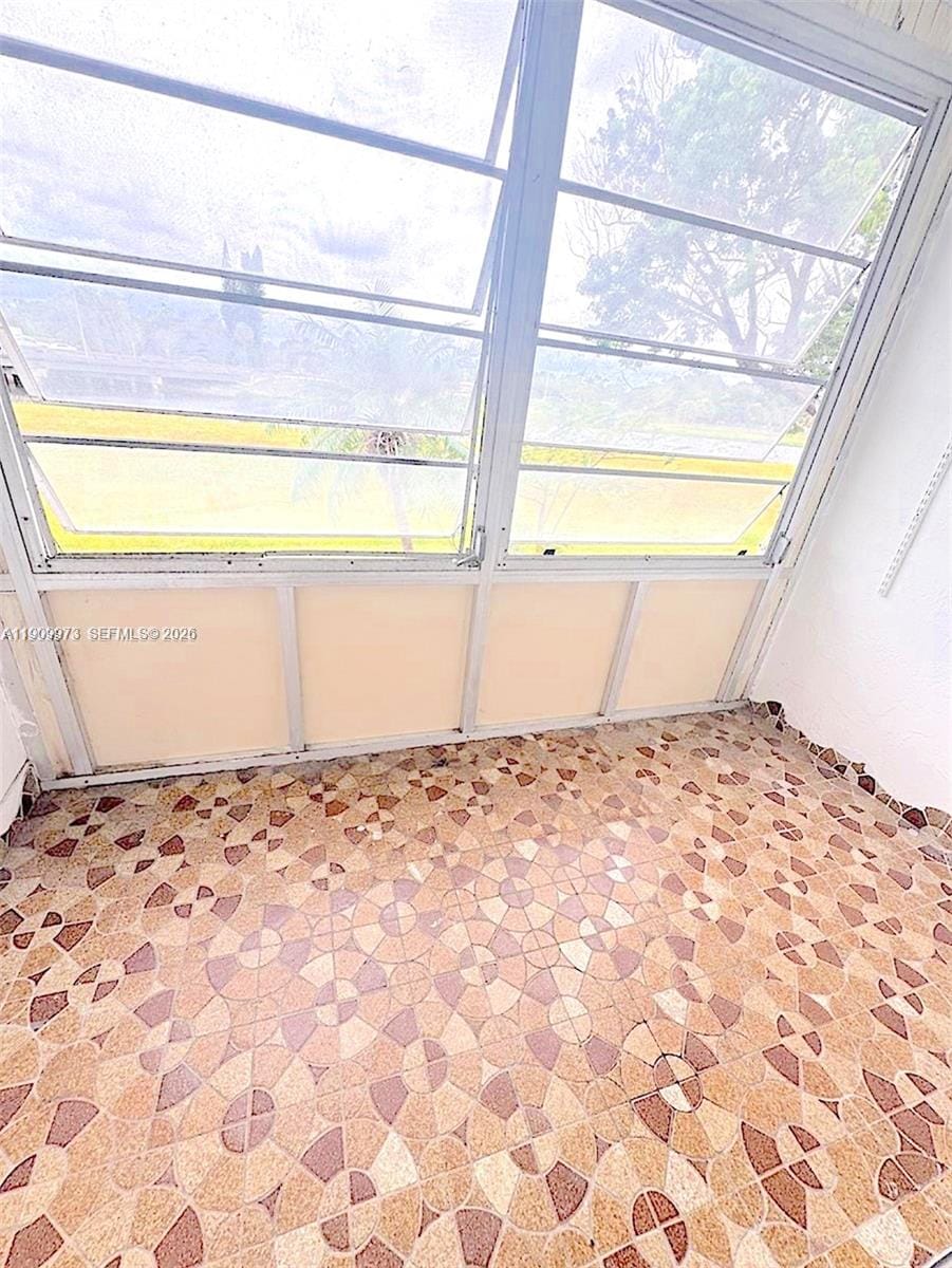 20120 NE 2nd Avenue W27, Miami Gardens, FL 33179 photo 10