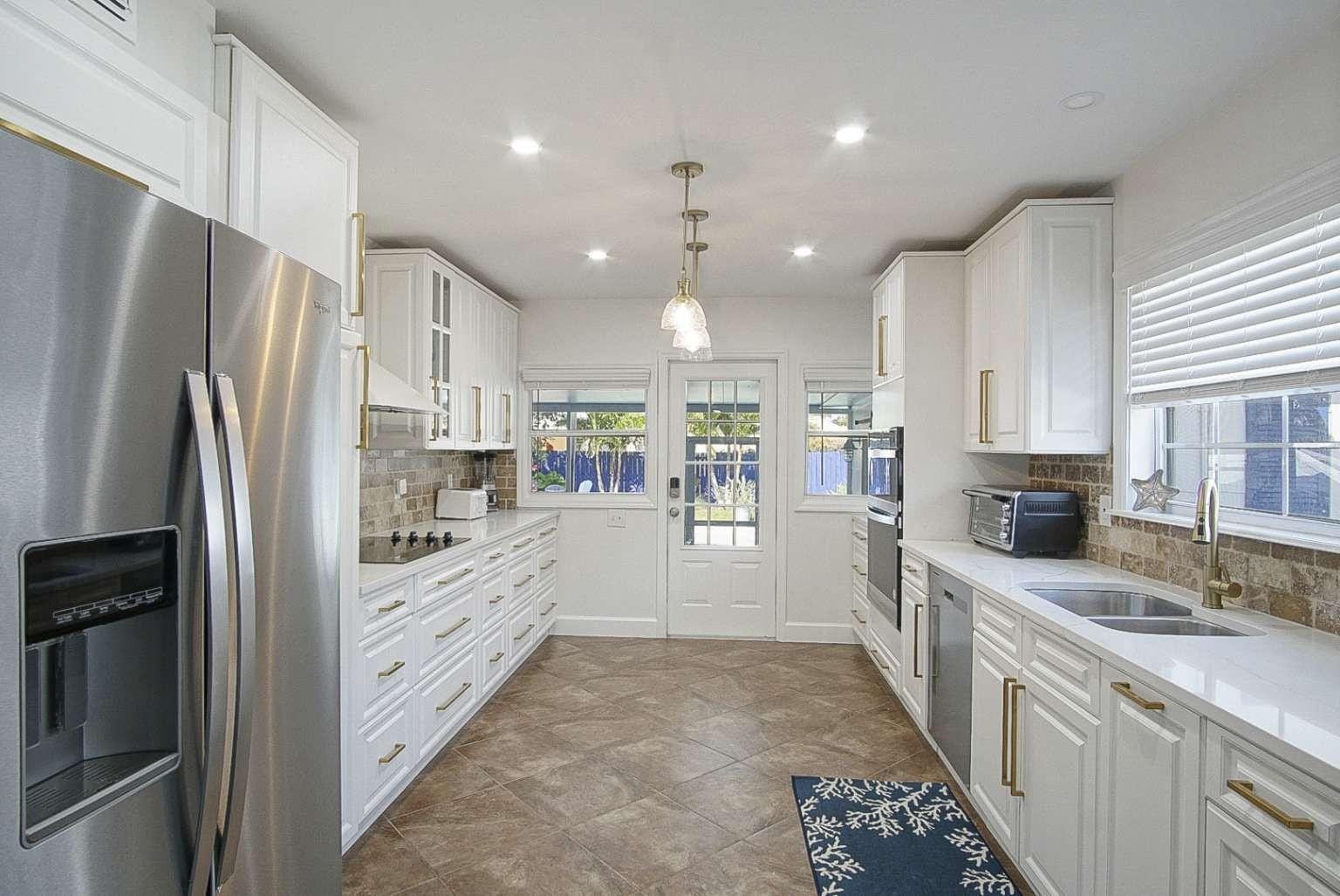 307 Granada Street — photo 11