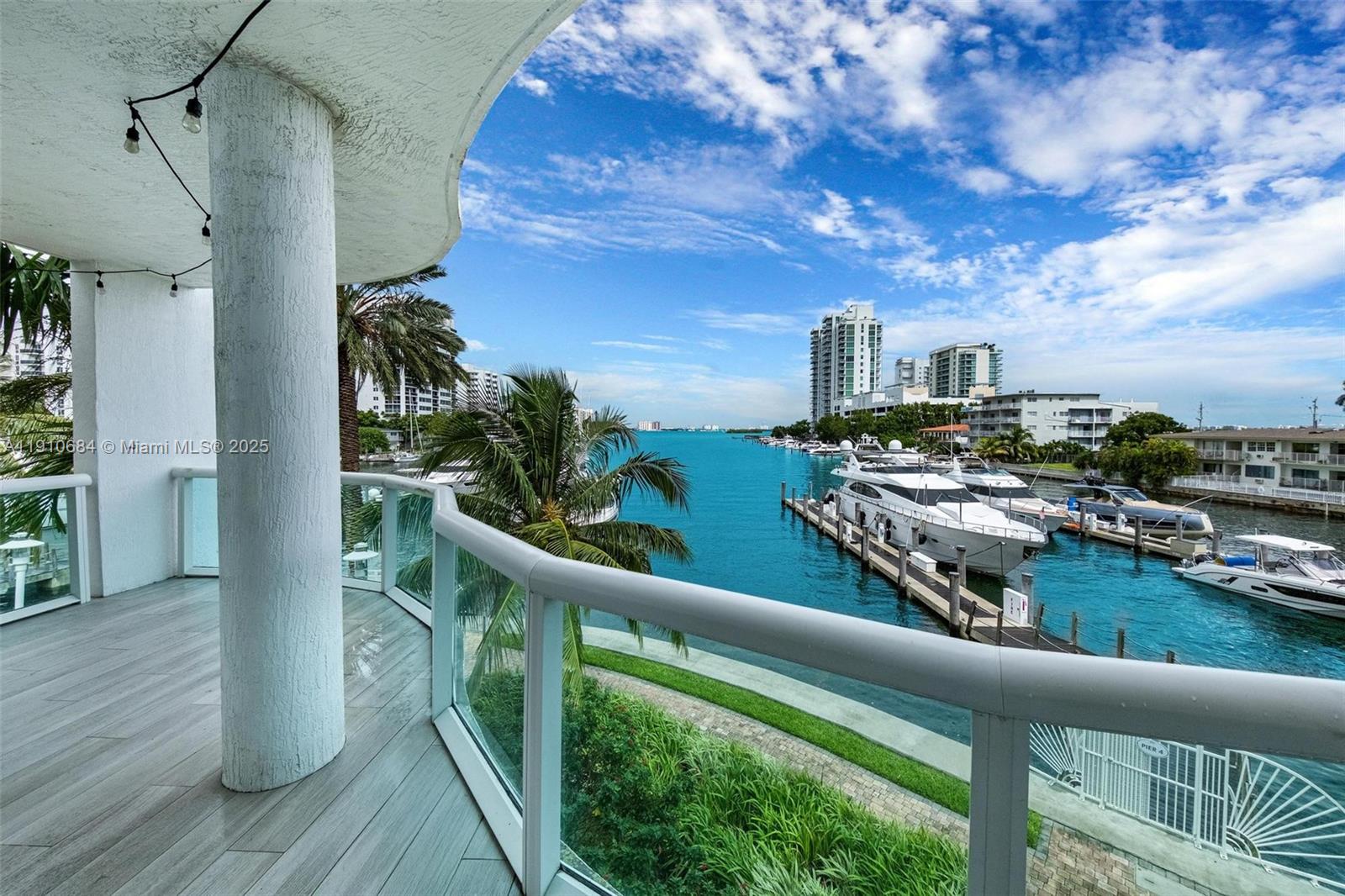 7918 Harbour Island Drive 207, North Bay Village, FL 33141, North Bay Village